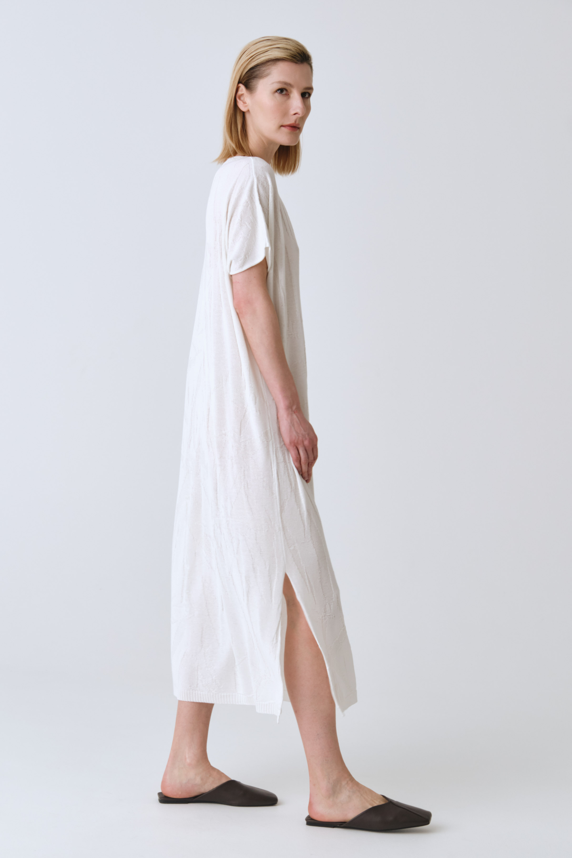 Платье с коротким рукавом Креш