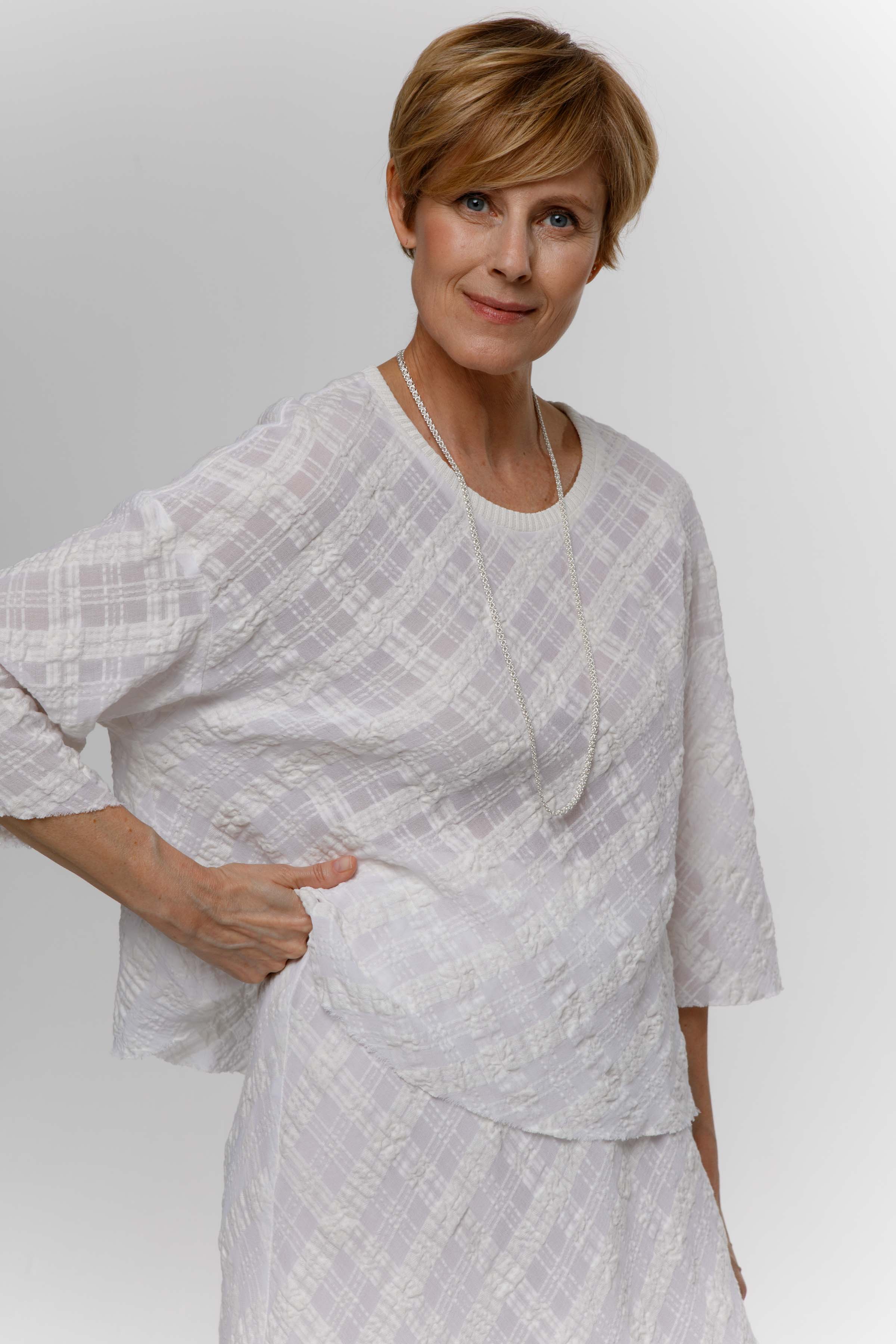 Блуза короткая, жатая клетка  от Lesel (Лесель)! Заказывайте по ✆ 8 (800) 777 02 37