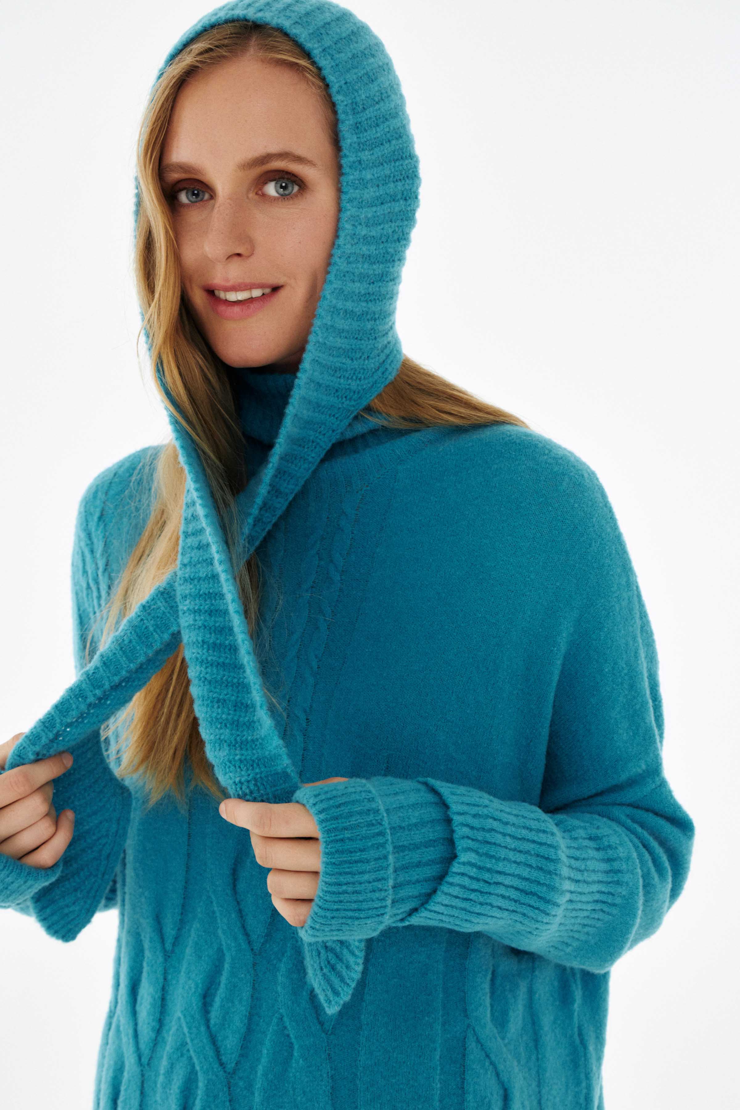 Шапка с ушками 36 Бирюза (turguoise) от Lesel (Лесель)! Заказывайте по ✆ 8 (800) 777 02 37