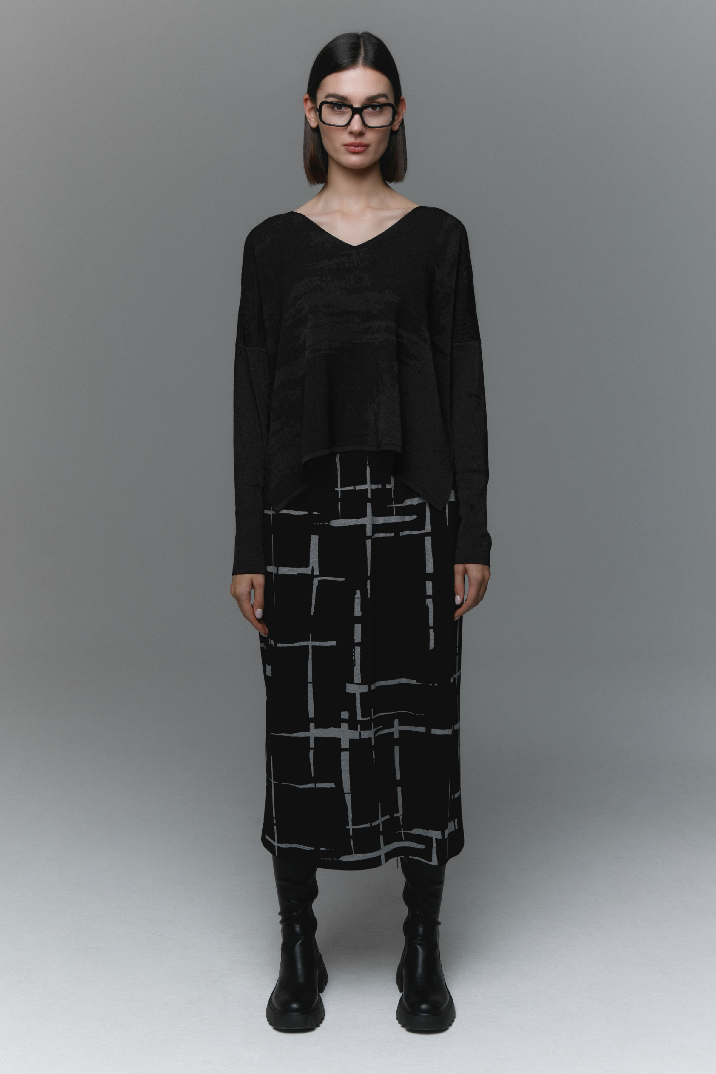 Юбка прямая, джерси Штрихи 00 Черный (noir) от Lesel (Лесель)! Заказывайте по ✆ 8 (800) 777 02 37