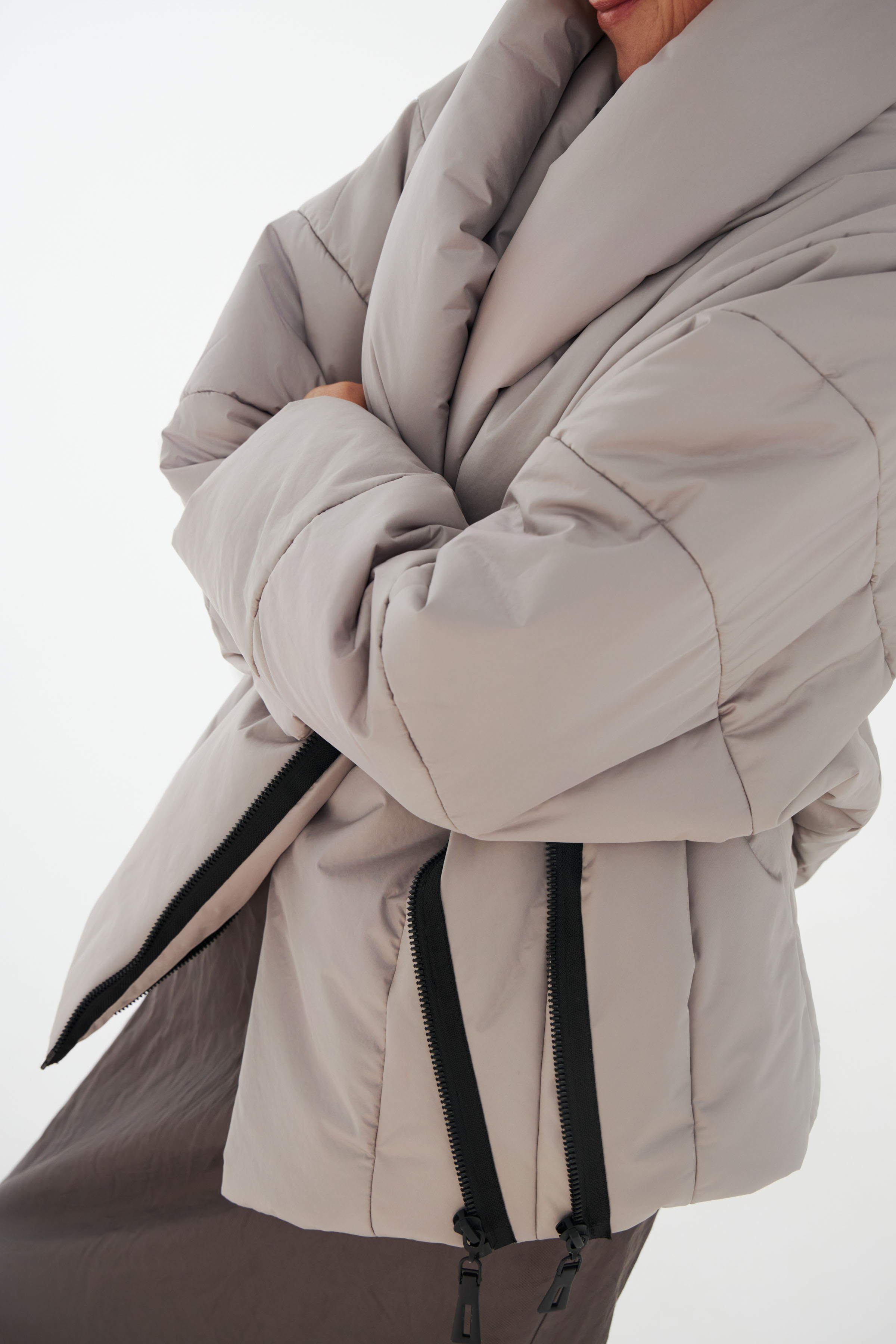 Куртка с диагональными швами 10 Серый (grise) от Lesel (Лесель)! Заказывайте по ✆ 8 (800) 777 02 37