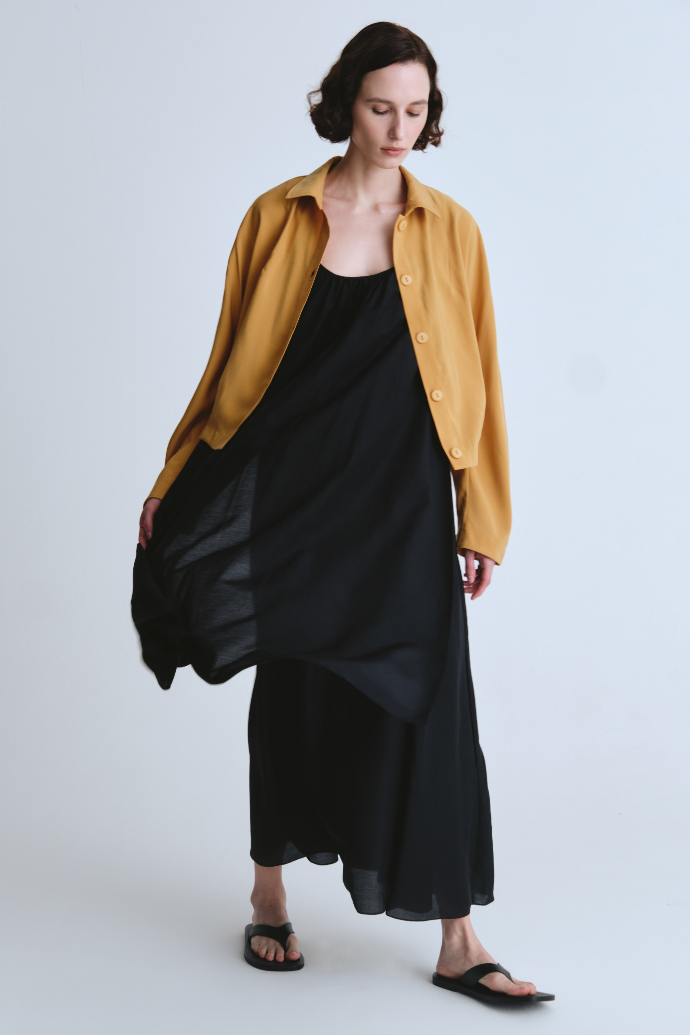 Жакет с фигурной ластовицей, тенсель