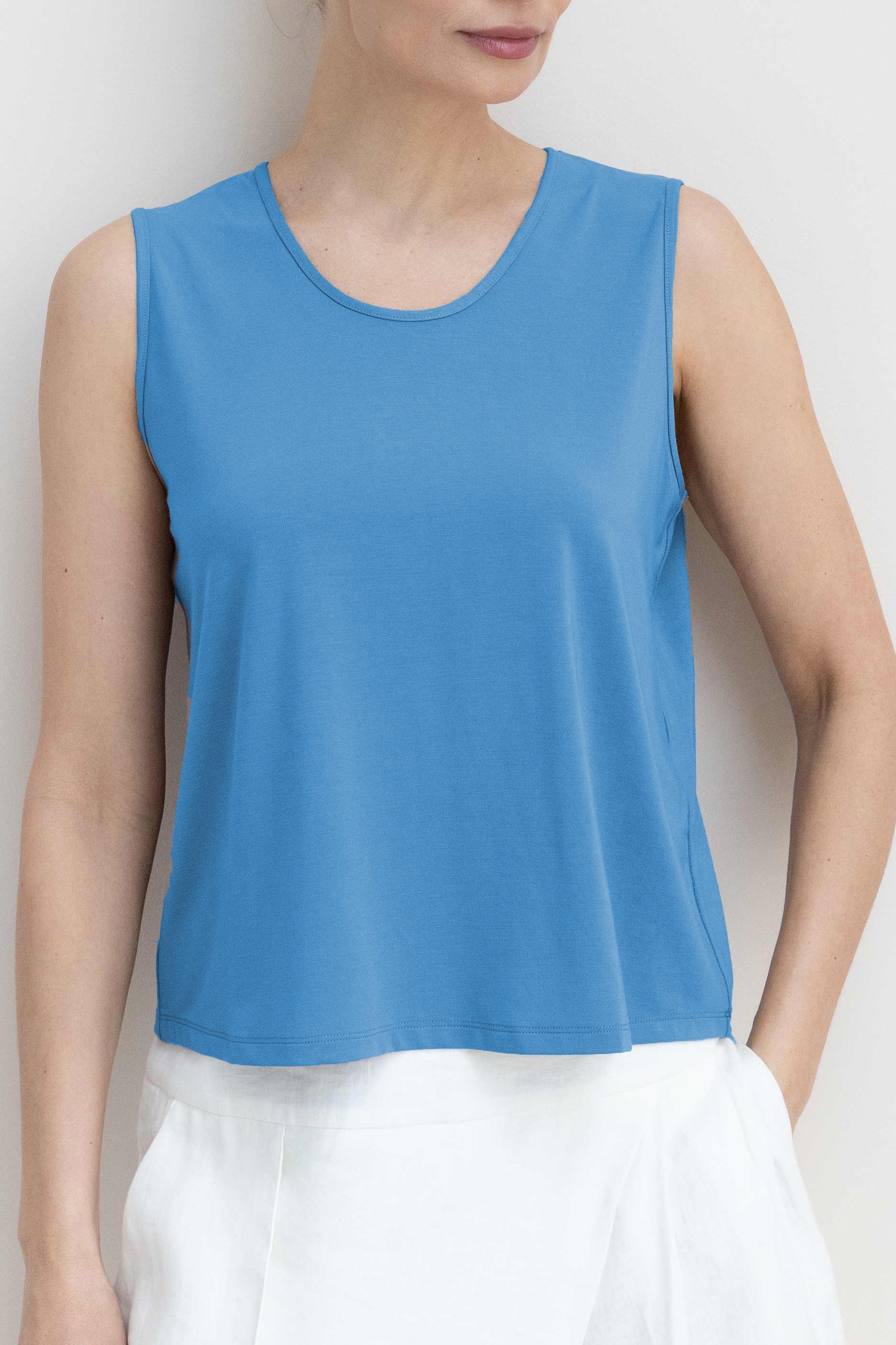 Блуза база, без рукавов, тонкий трикотаж  от Lesel (Лесель)! Заказывайте по ✆ 8 (800) 777 02 37