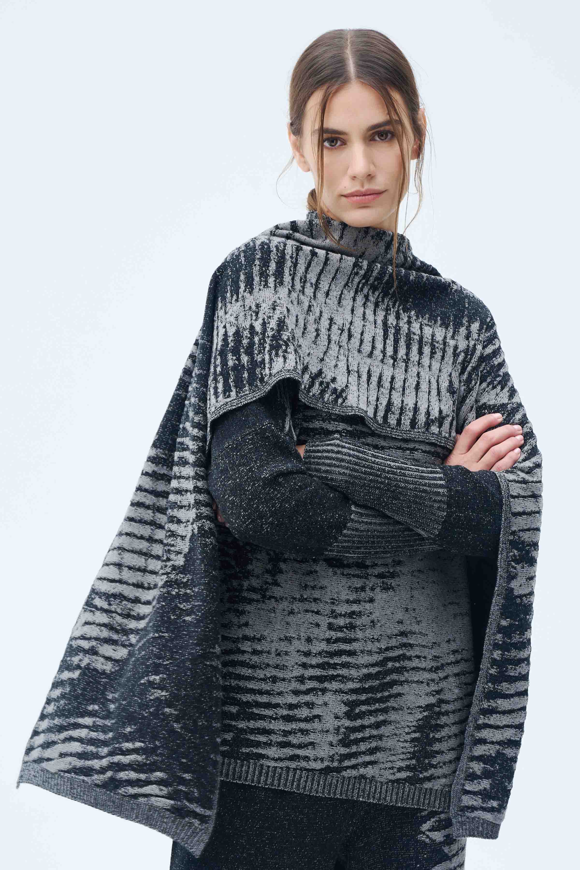 Палантин Муары 00 Черный (noir) от Lesel (Лесель)! Заказывайте по ✆ 8 (800) 777 02 37