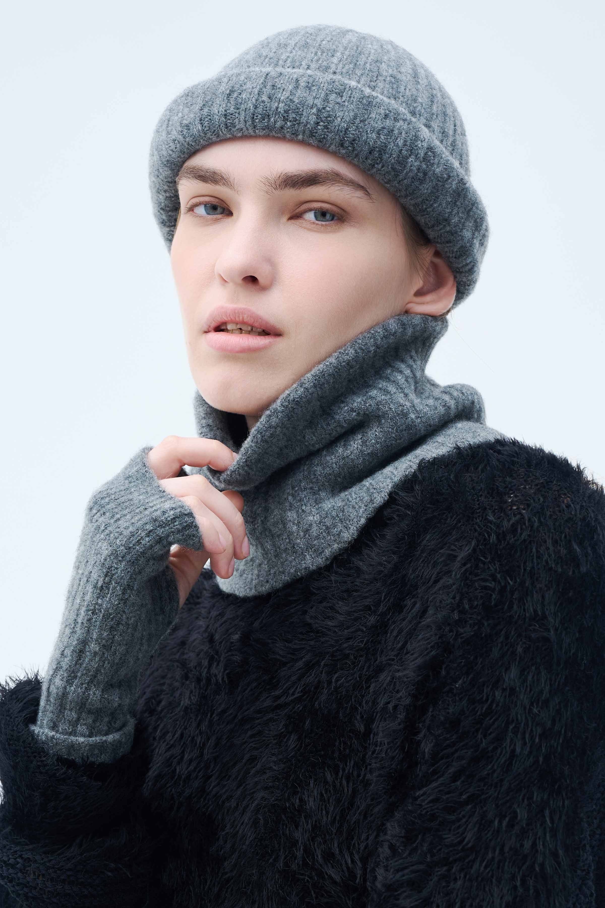 Митенки 15 Серый меланж (melange gris) от Lesel (Лесель)! Заказывайте по ✆ 8 (800) 777 02 37