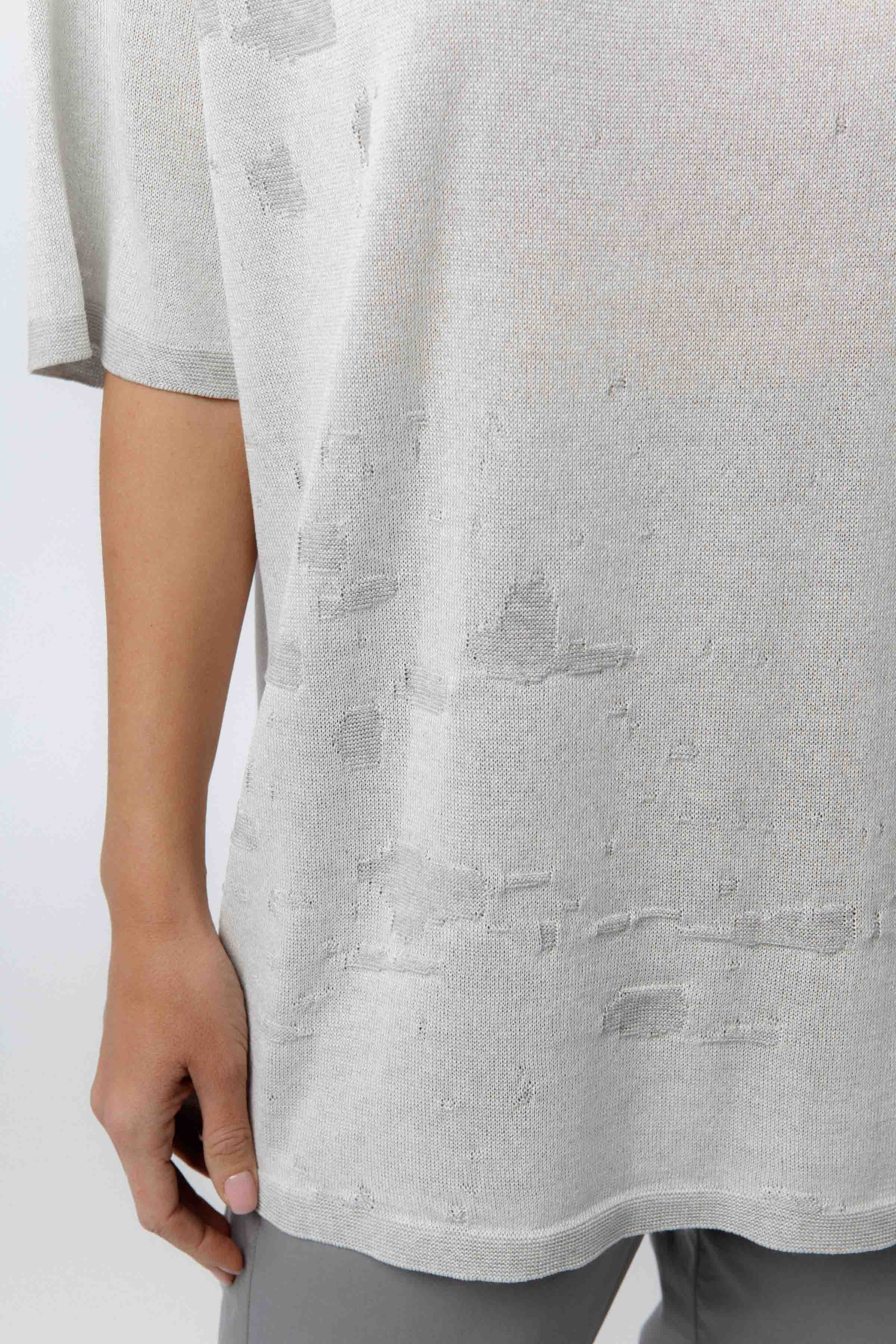 Туника с коротким рукавом Брызги краски  от Lesel (Лесель)! Заказывайте по ✆ 8 (800) 777 02 37