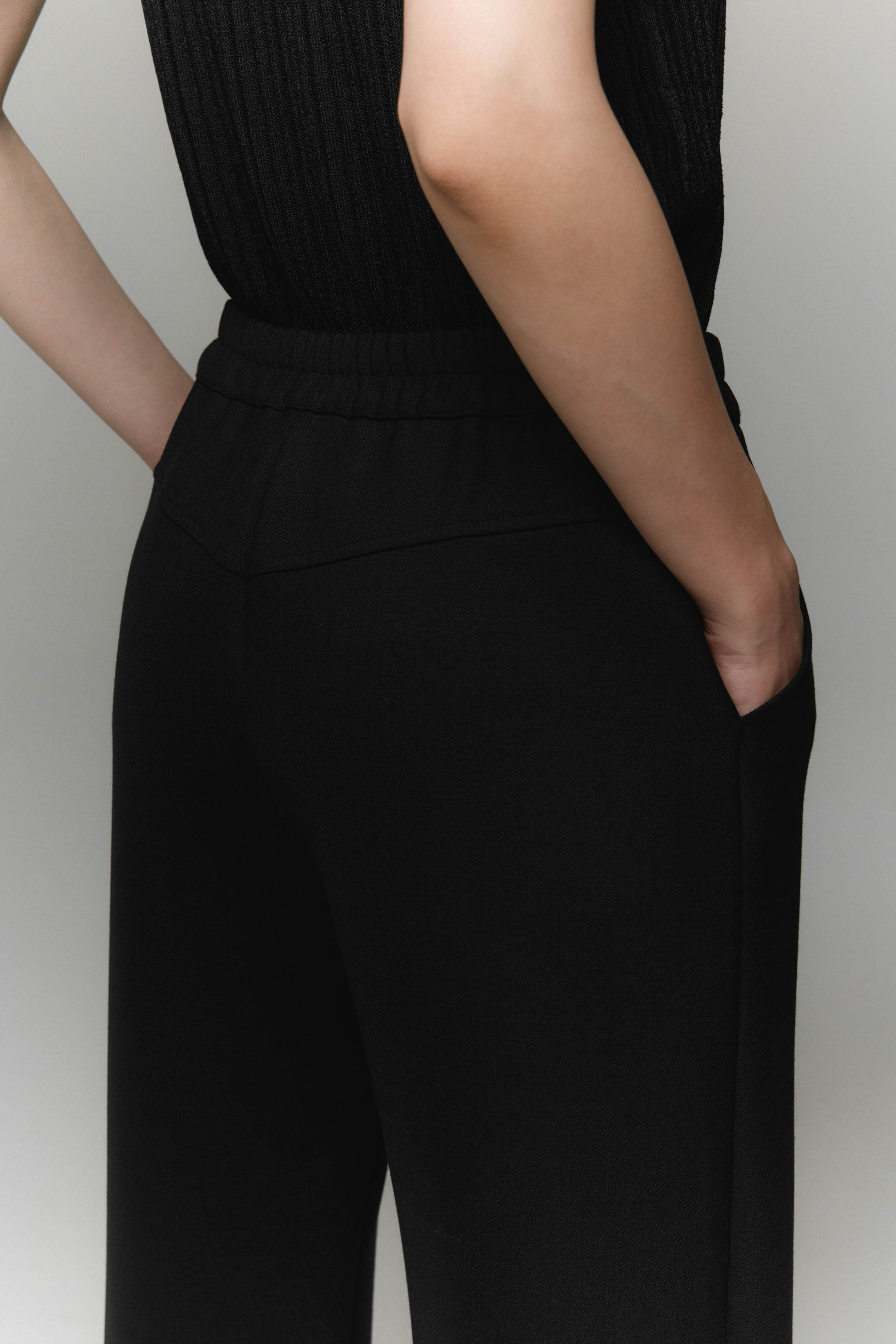 Брюки костюмные трубы, шерсть