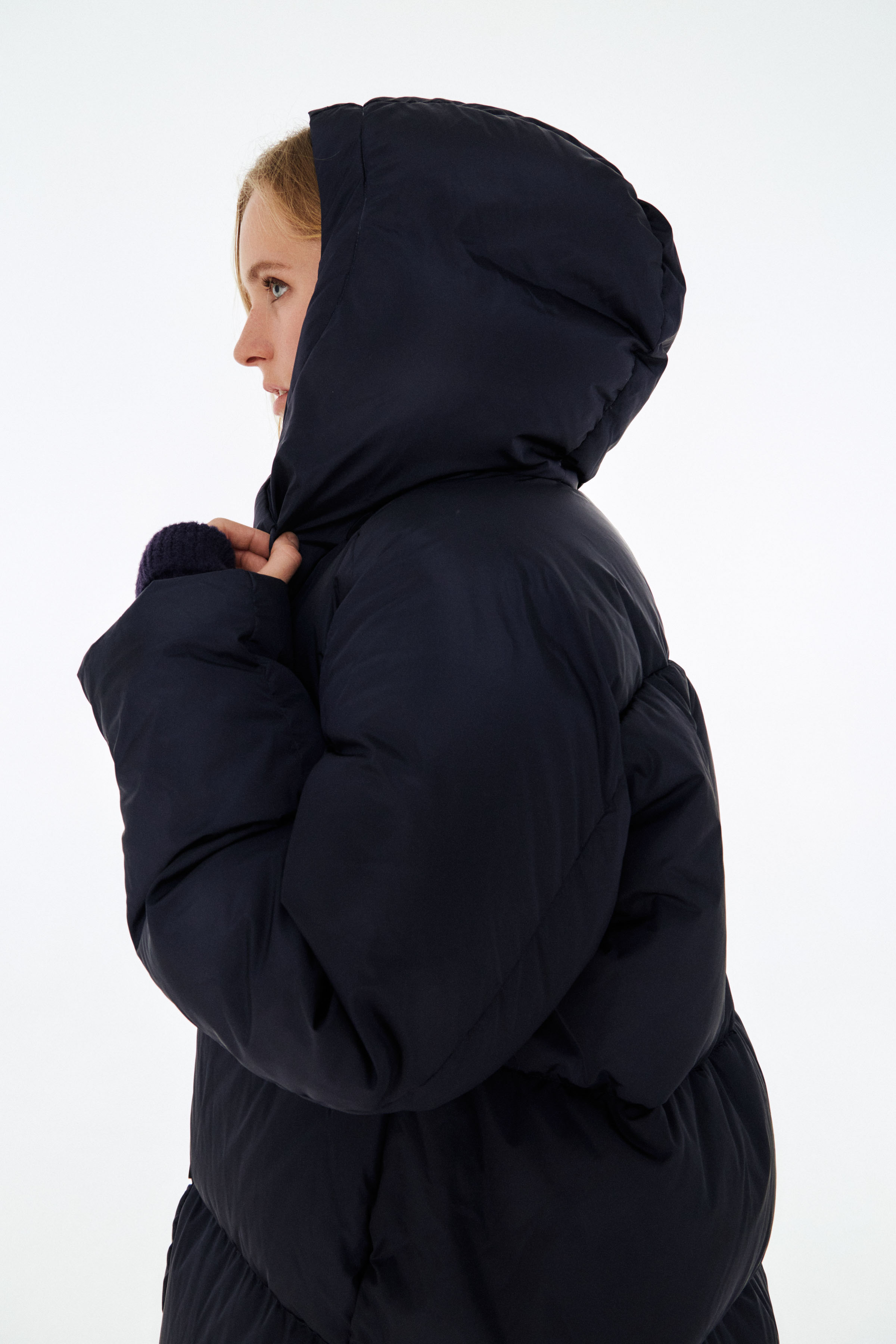 Пальто пуховое с навесными петлями 33 Ночь (nuit) от Lesel (Лесель)! Заказывайте по ✆ 8 (800) 777 02 37