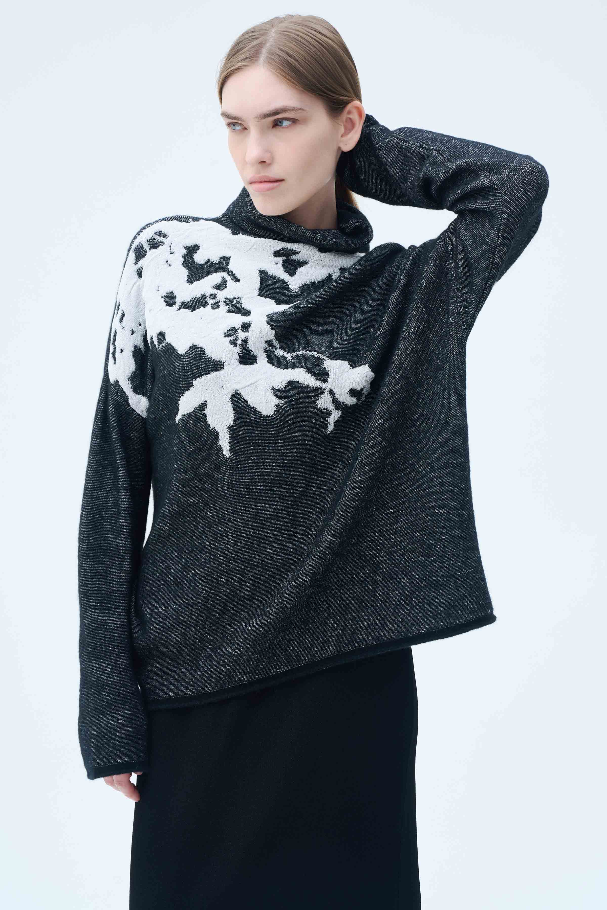 Джемпер Сквозь листву  от Lesel (Лесель)! Заказывайте по ✆ 8 (800) 777 02 37