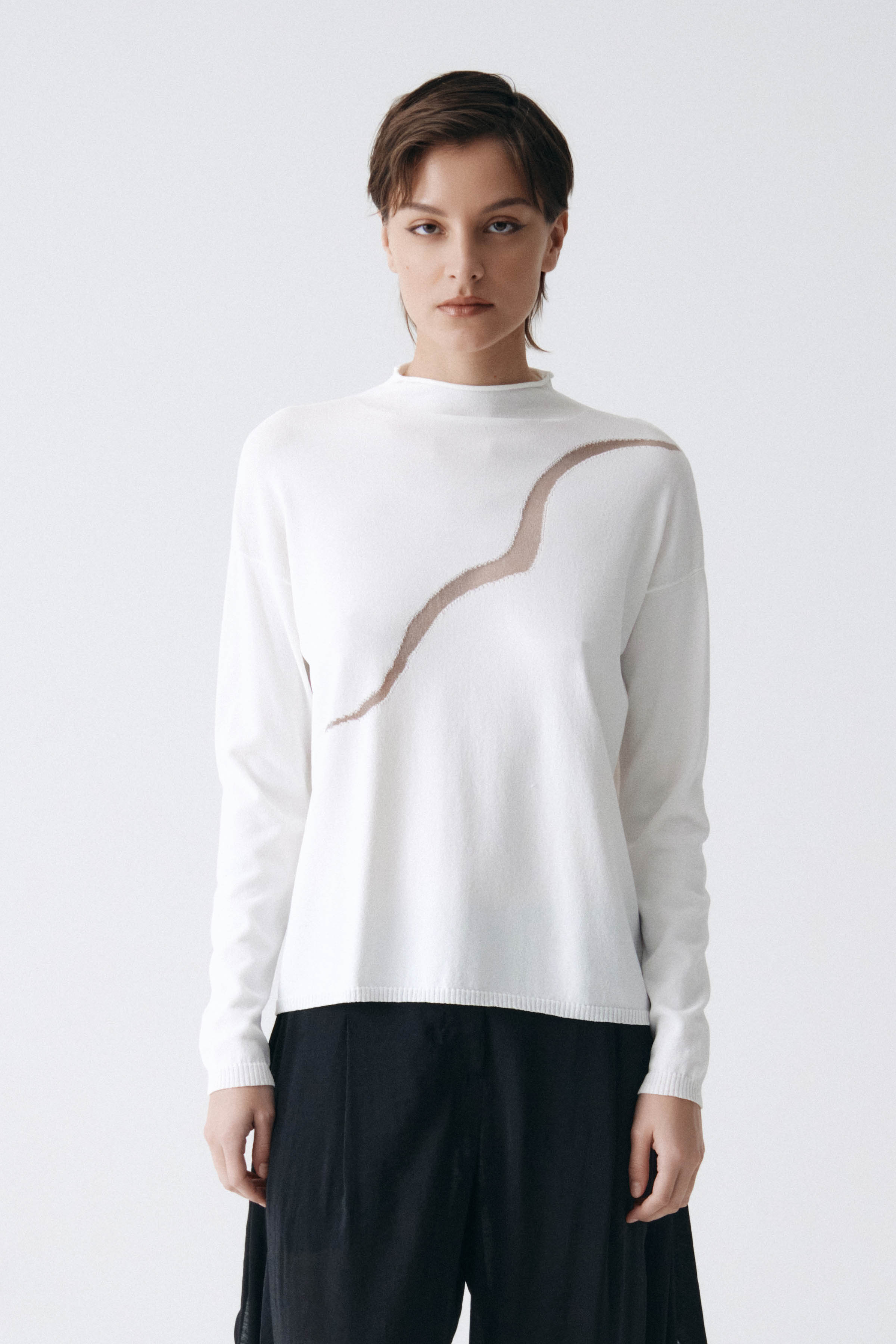 Джемпер водолазка Ломаная линия  от Lesel (Лесель)! Заказывайте по ✆ 8 (800) 777 02 37