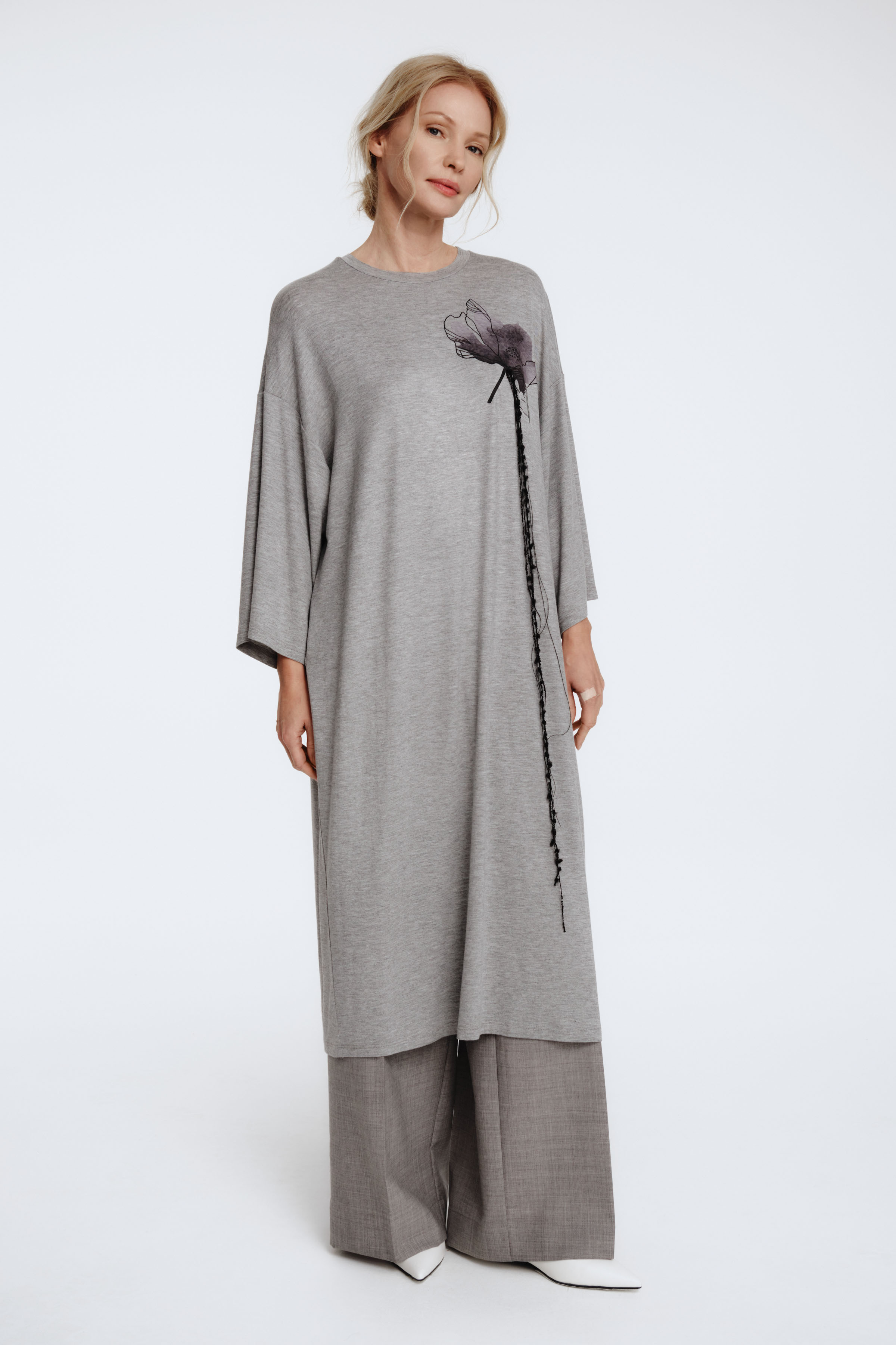 Платье футболка с принтом Цветок