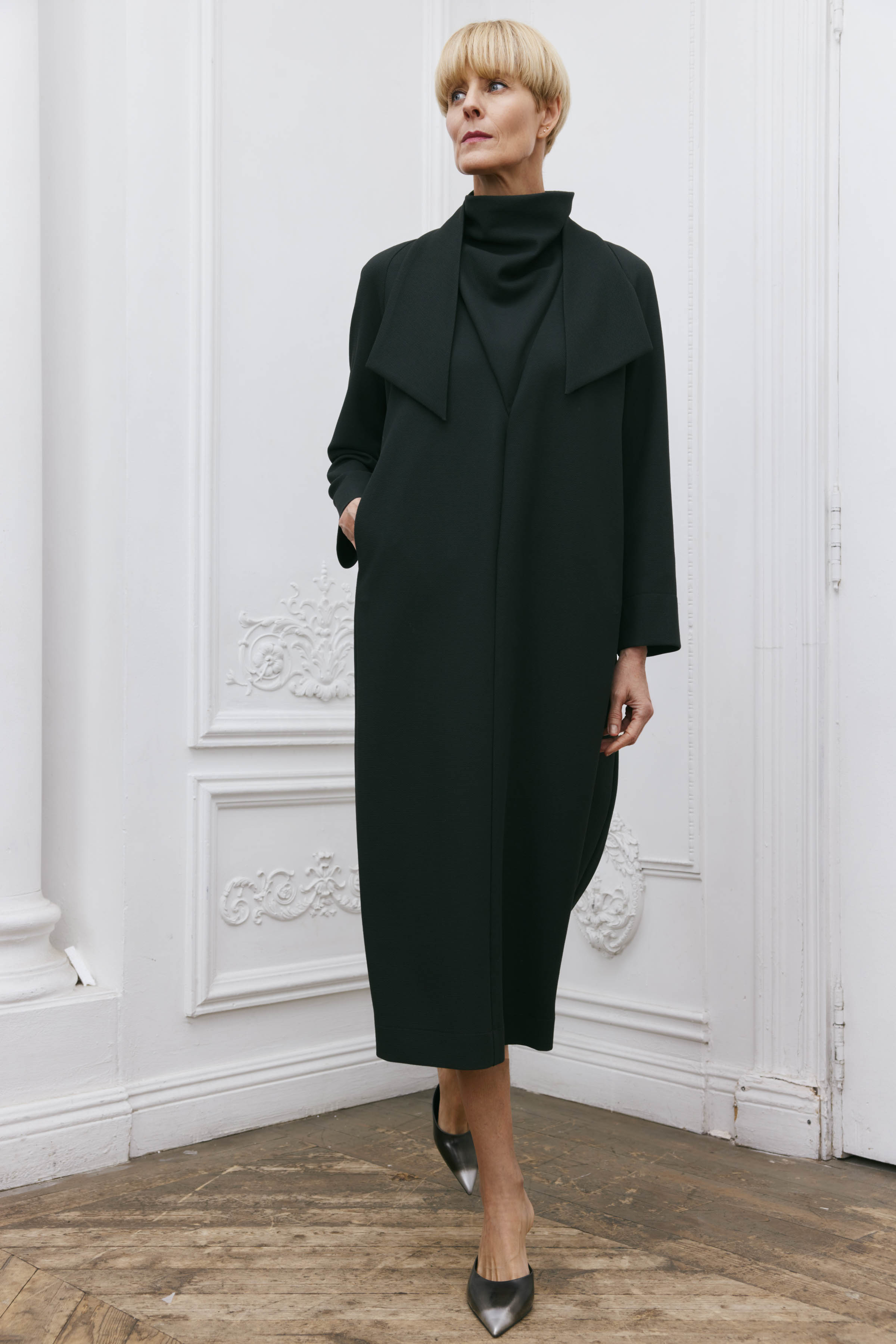 Платье с воротником Качели, длинный рукав 00 Черный (noir) от Lesel (Лесель)! Заказывайте по ✆ 8 (800) 777 02 37