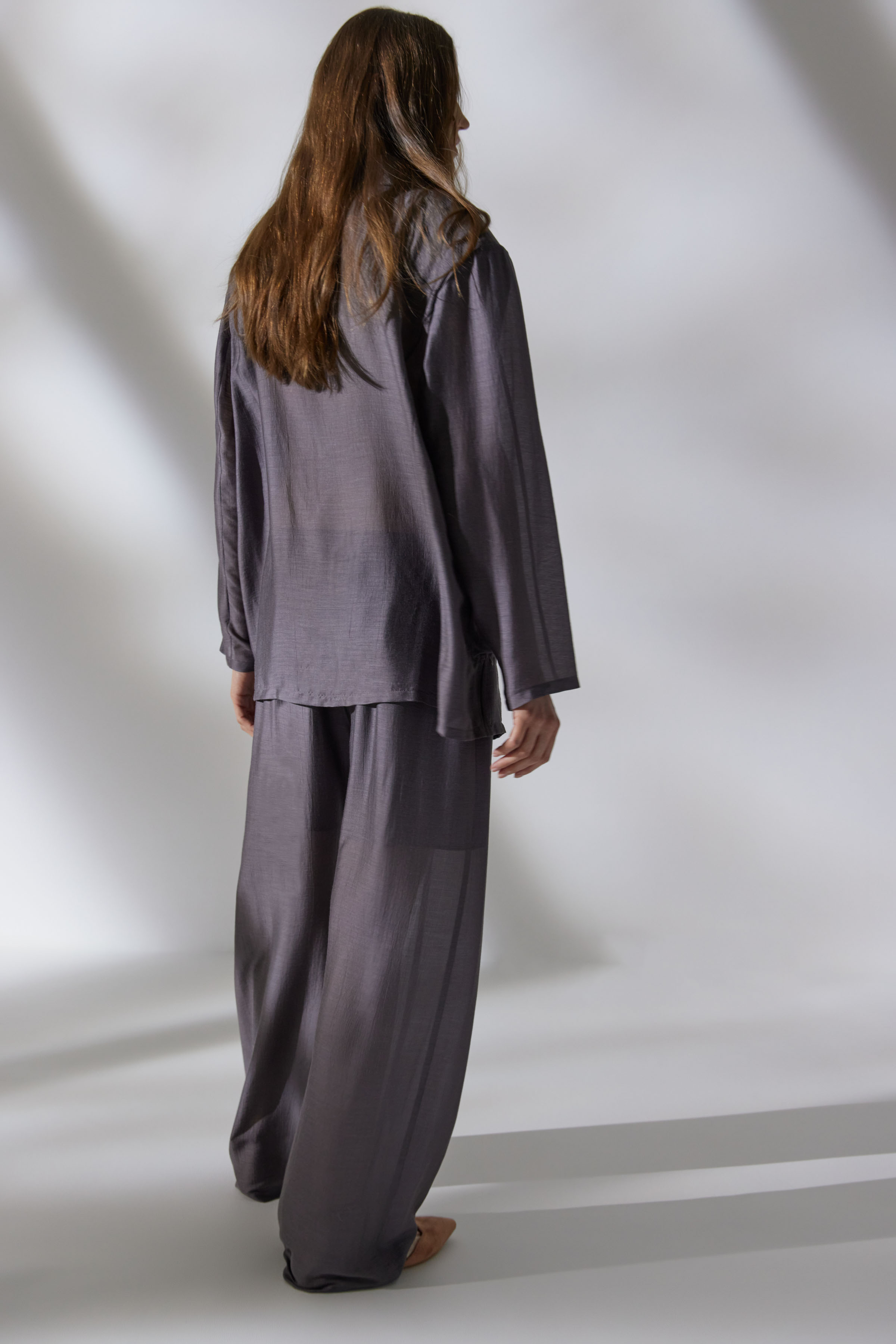 Жакет На завязках, шёлк 11 Антрацит (anthracite), 38 Джинсовый (denim), 41 Розовый мрамор (marbre rose) от Lesel (Лесель)! Заказывайте по ✆ 8 (800) 777 02 37