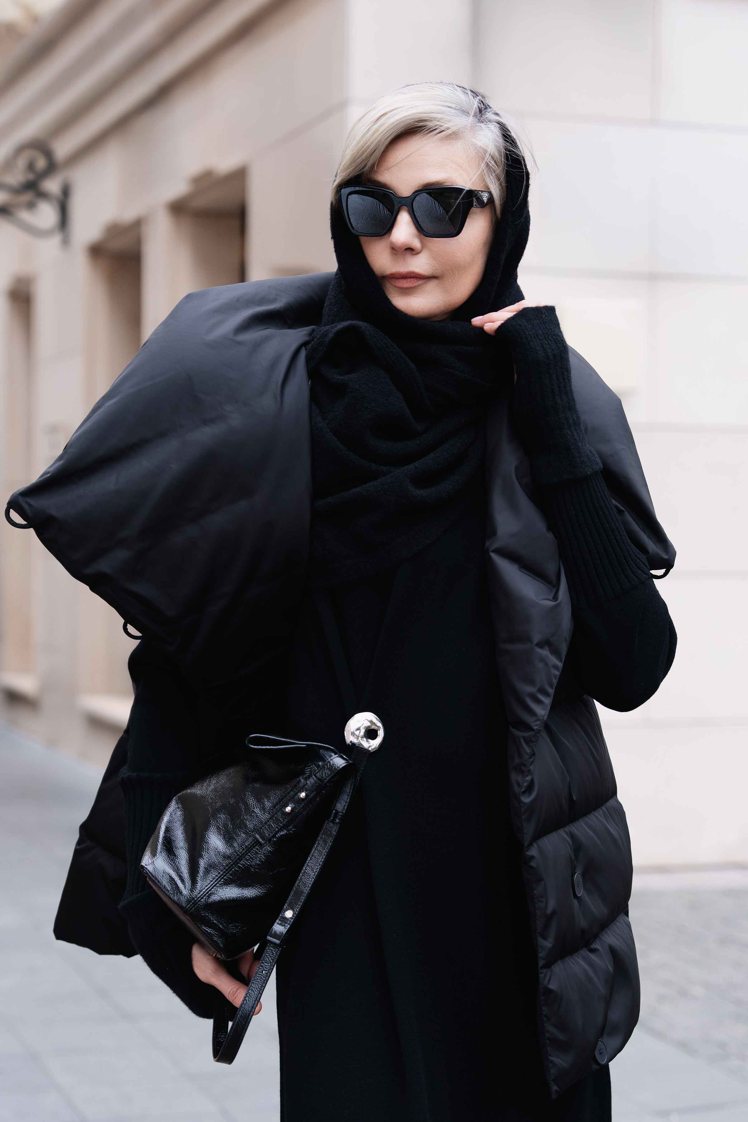 Платье База 00 Черный (noir), 04 Бежевый (beige), 10 Серый (grise), 27 Бордо (burdeaux), 60 Можжевельник (genievre) от Lesel (Лесель)! Заказывайте по ✆ 8 (800) 777 02 37