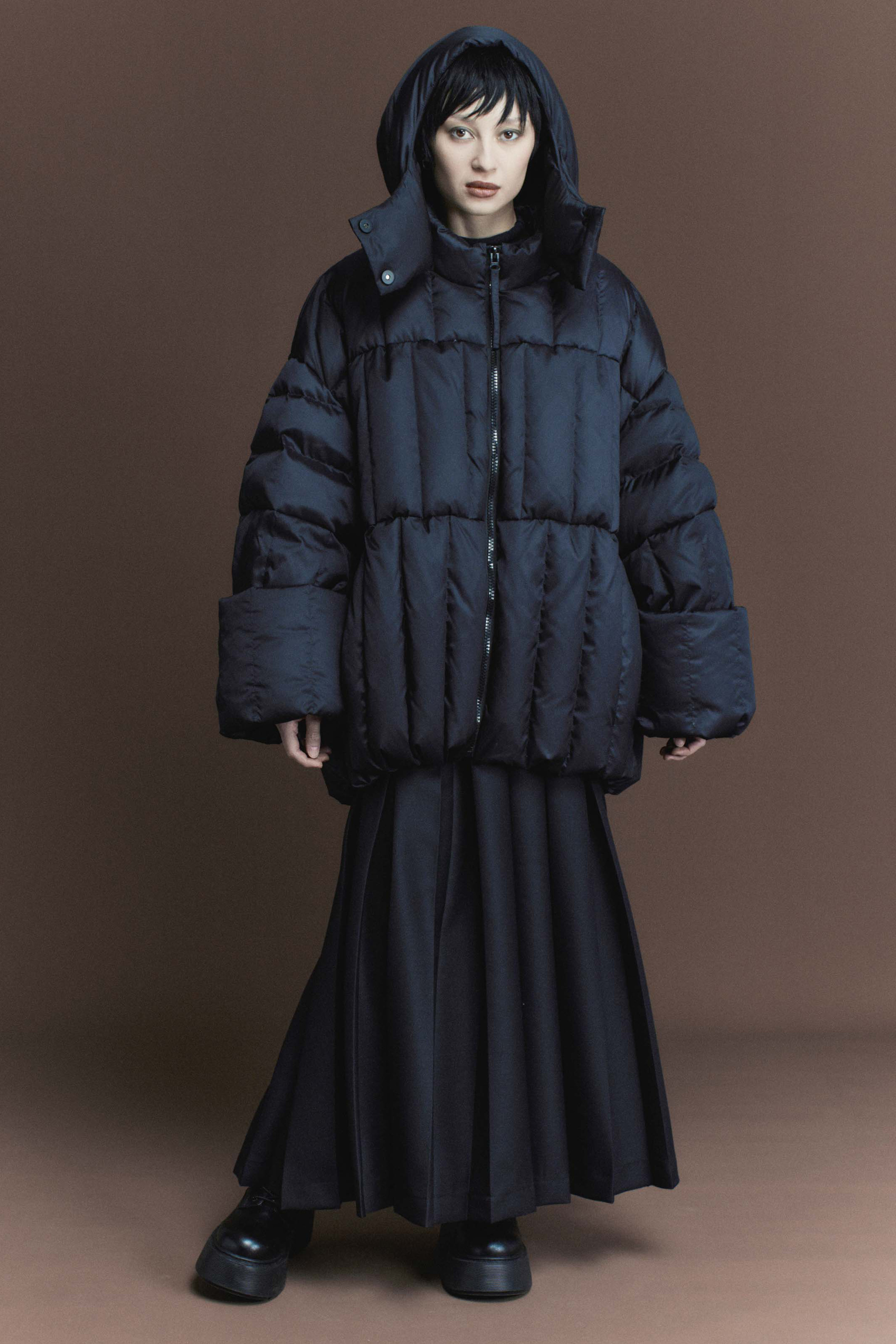 Куртка пуховая Столбики 00 Черный (noir), 79 Гербарий (herbal), 33 Ночь (nuit), 02 Песок (sable) от Lesel (Лесель)! Заказывайте по ✆ 8 (800) 777 02 37