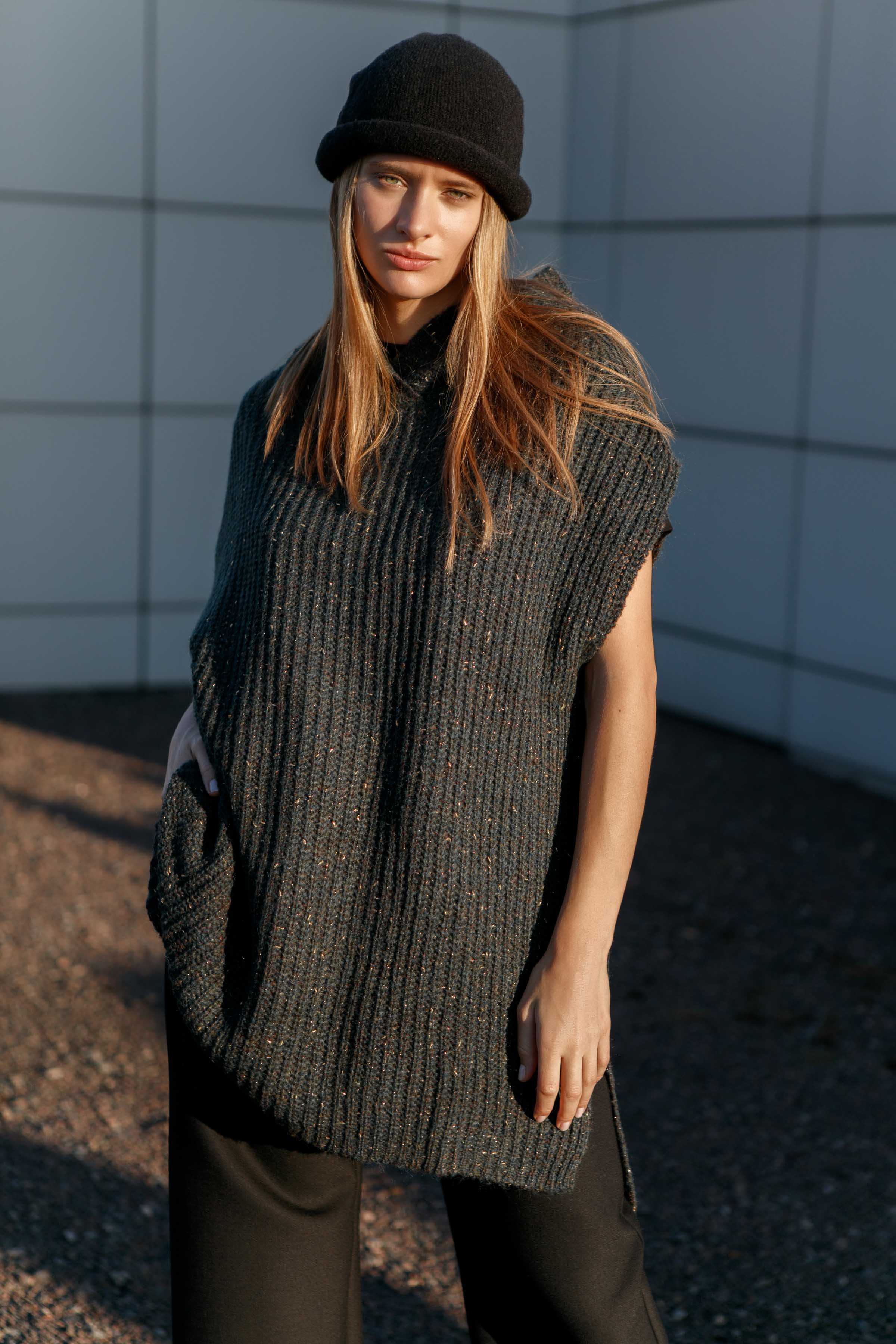 Туника с капюшоном 60 Можжевельник (genievre) от Lesel (Лесель)! Заказывайте по ✆ 8 (800) 777 02 37