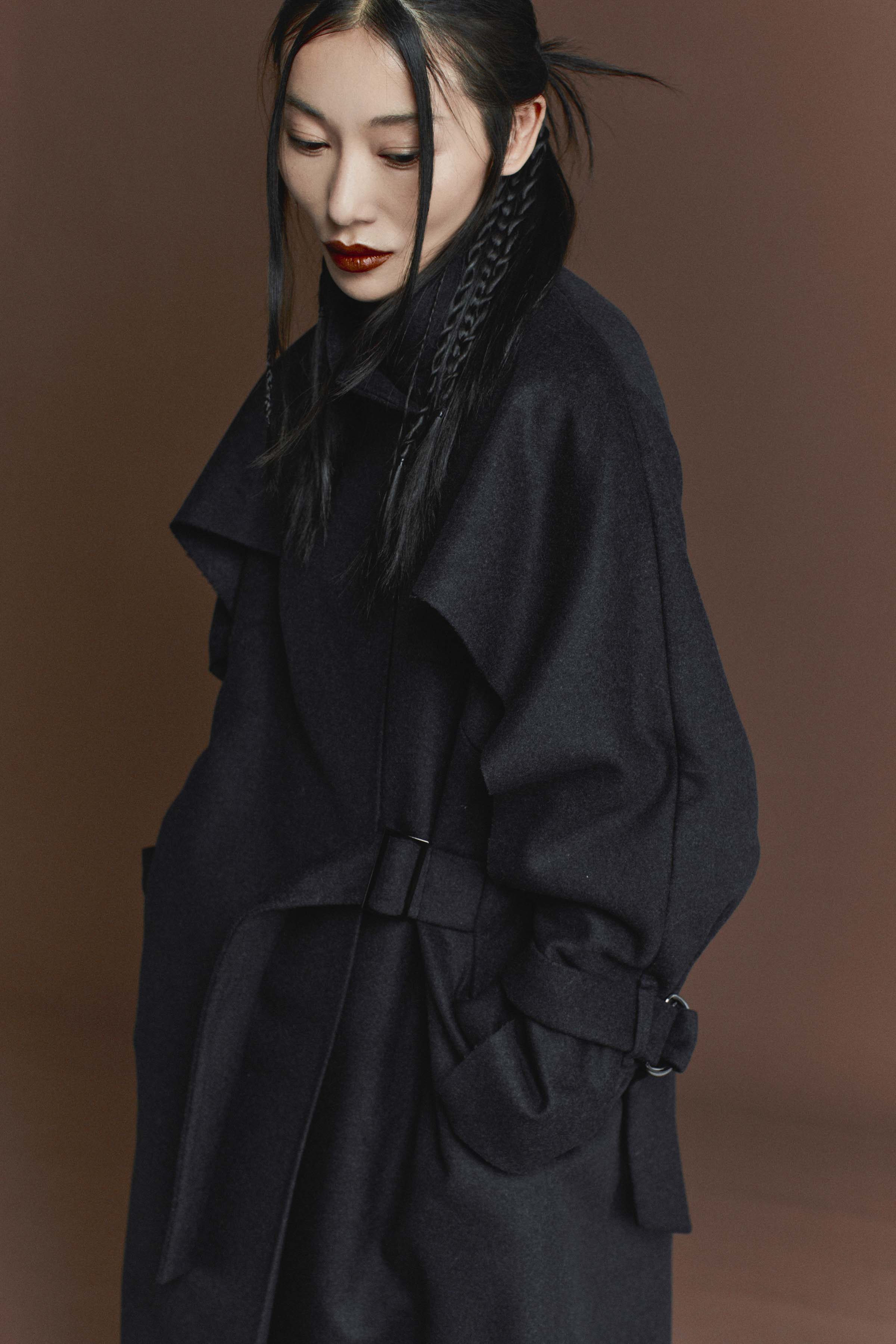 Тренч длинный, пелерины 11 Антрацит (anthracite), 00 Черный (noir) от Lesel (Лесель)! Заказывайте по ✆ 8 (800) 777 02 37