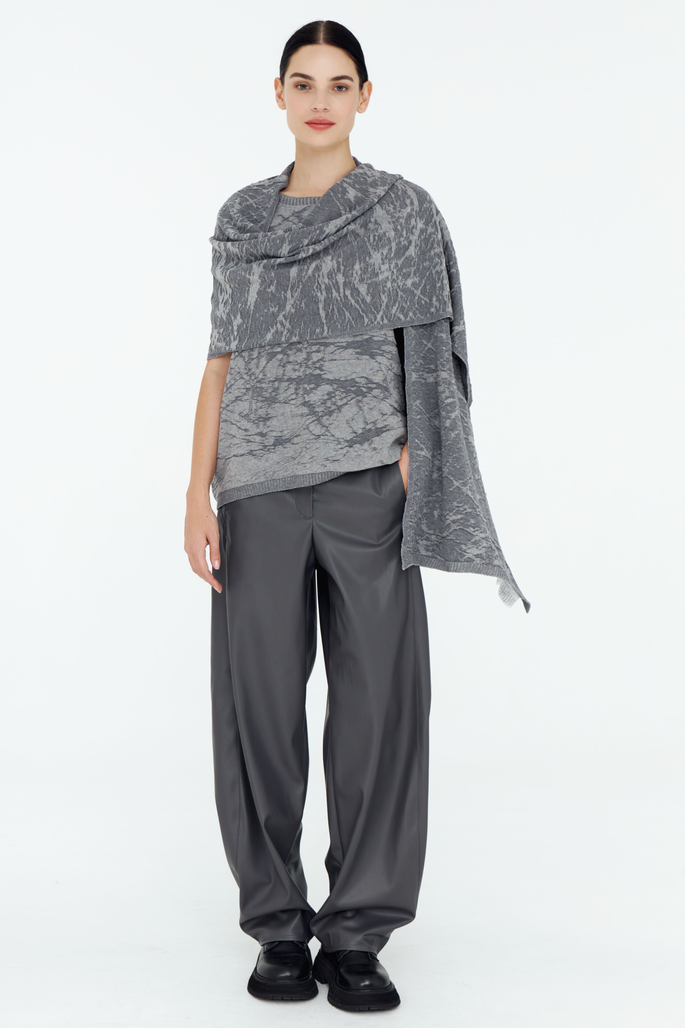 Палантин Трещины 10 Серый (grise) от Lesel (Лесель)! Заказывайте по ✆ 8 (800) 777 02 37