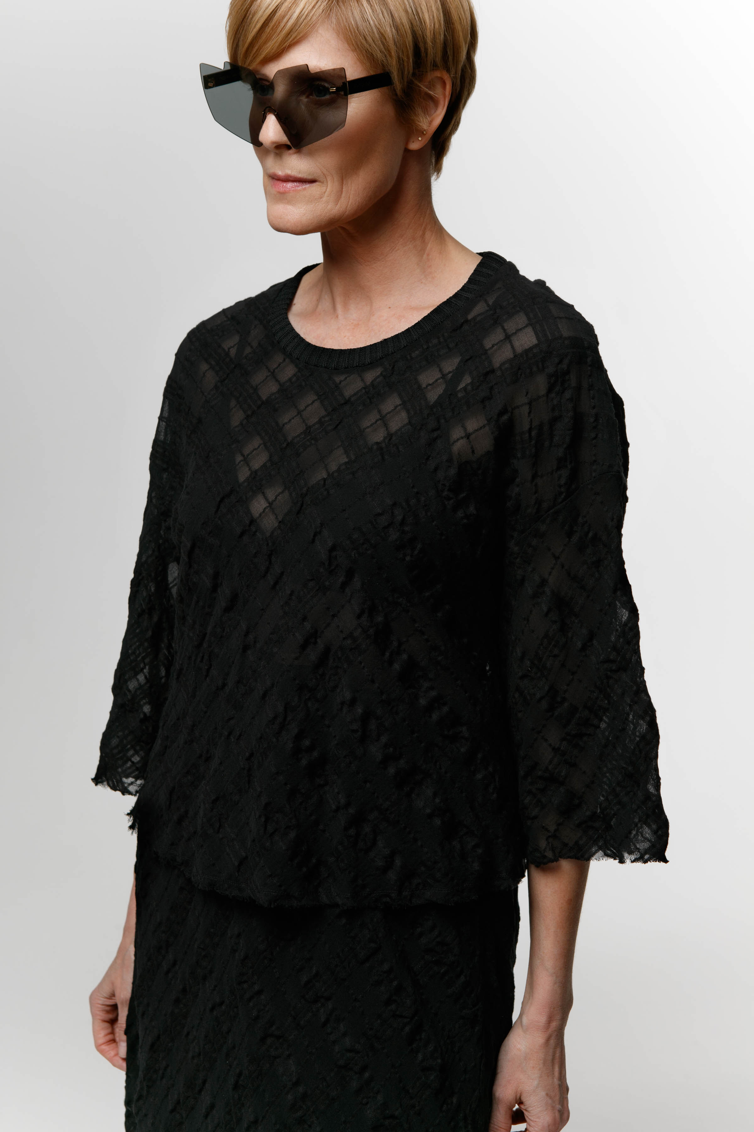 Блуза короткая, жатая клетка  от Lesel (Лесель)! Заказывайте по ✆ 8 (800) 777 02 37