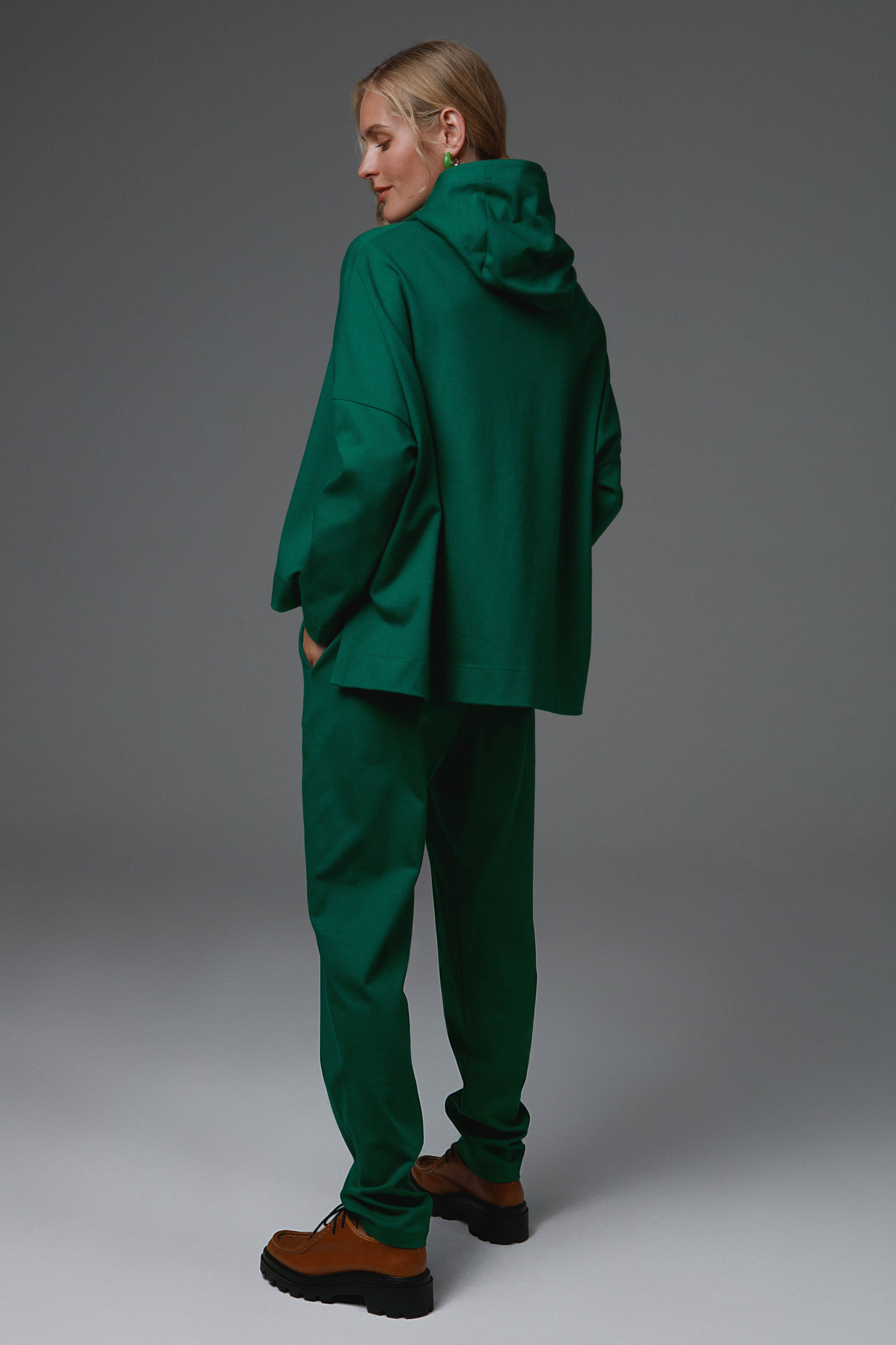 Блуза Джерси с капюшоном 64639452-8e4d-11ec-b040-000c29d11518 от Lesel (Лесель)! Заказывайте по ✆ 8 (800) 777 02 37