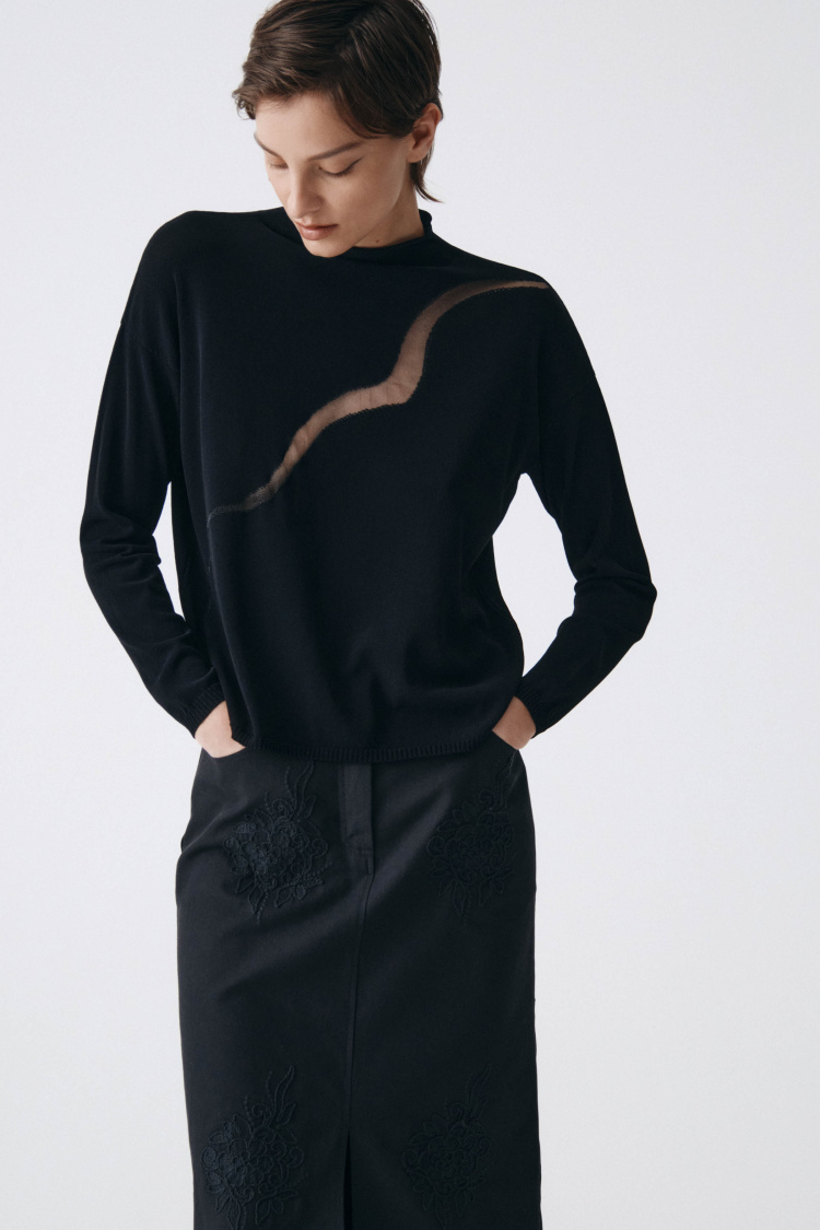 Джемпер водолазка Ломаная линия