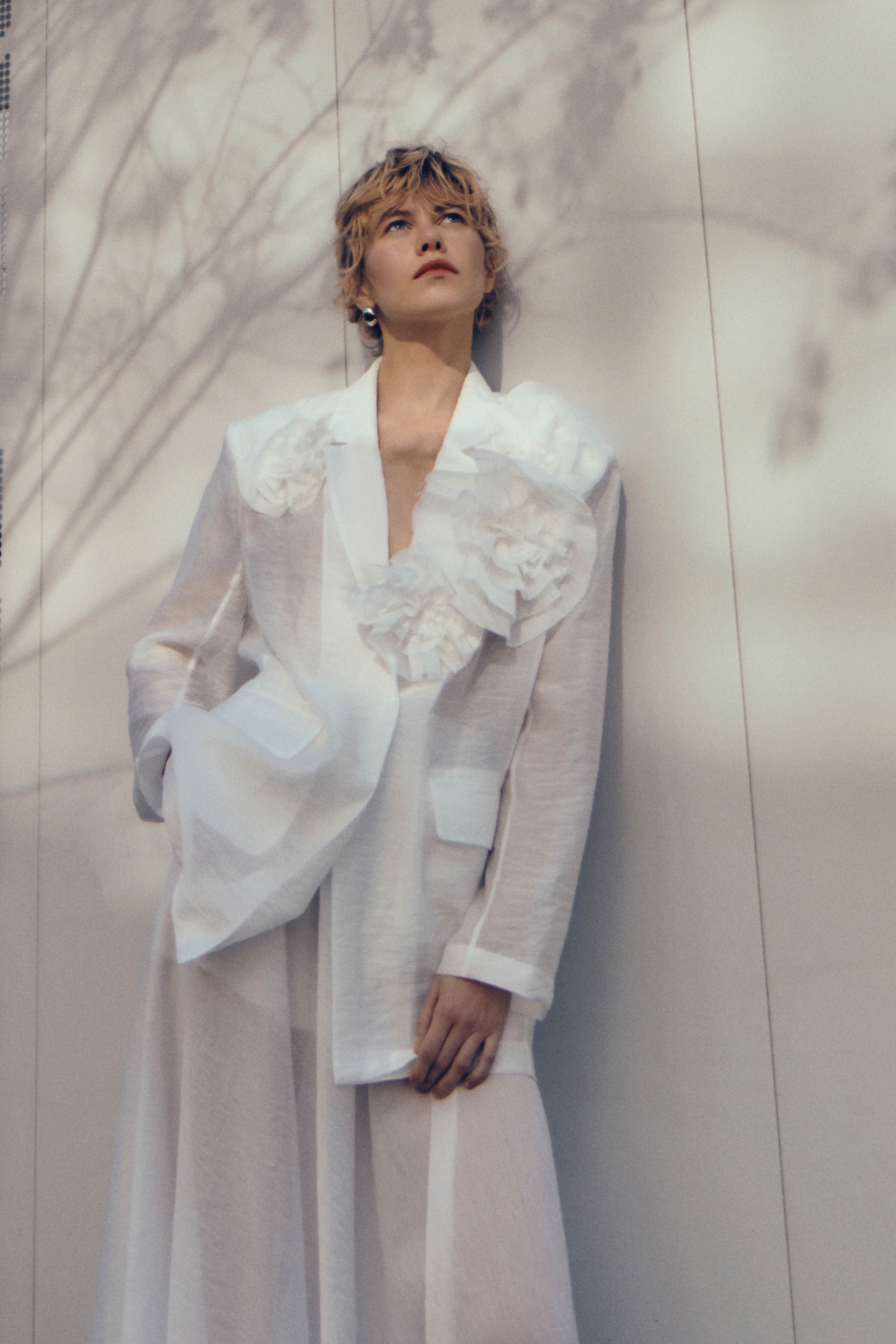 Жакет прямой прозрачный с декором