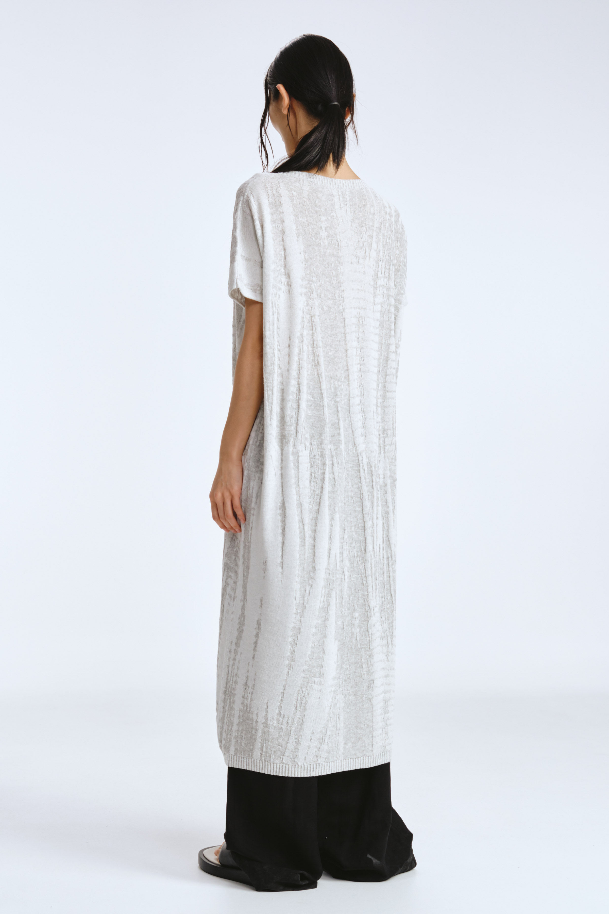 Платье Гофре 03 Кварц (quartz), 32 Сумерки (crepuscule), 00 Черный (noir), 06 Суфле (souffle), 36 Бирюза (turguoise) от Lesel (Лесель)! Заказывайте по ✆ 8 (800) 777 02 37