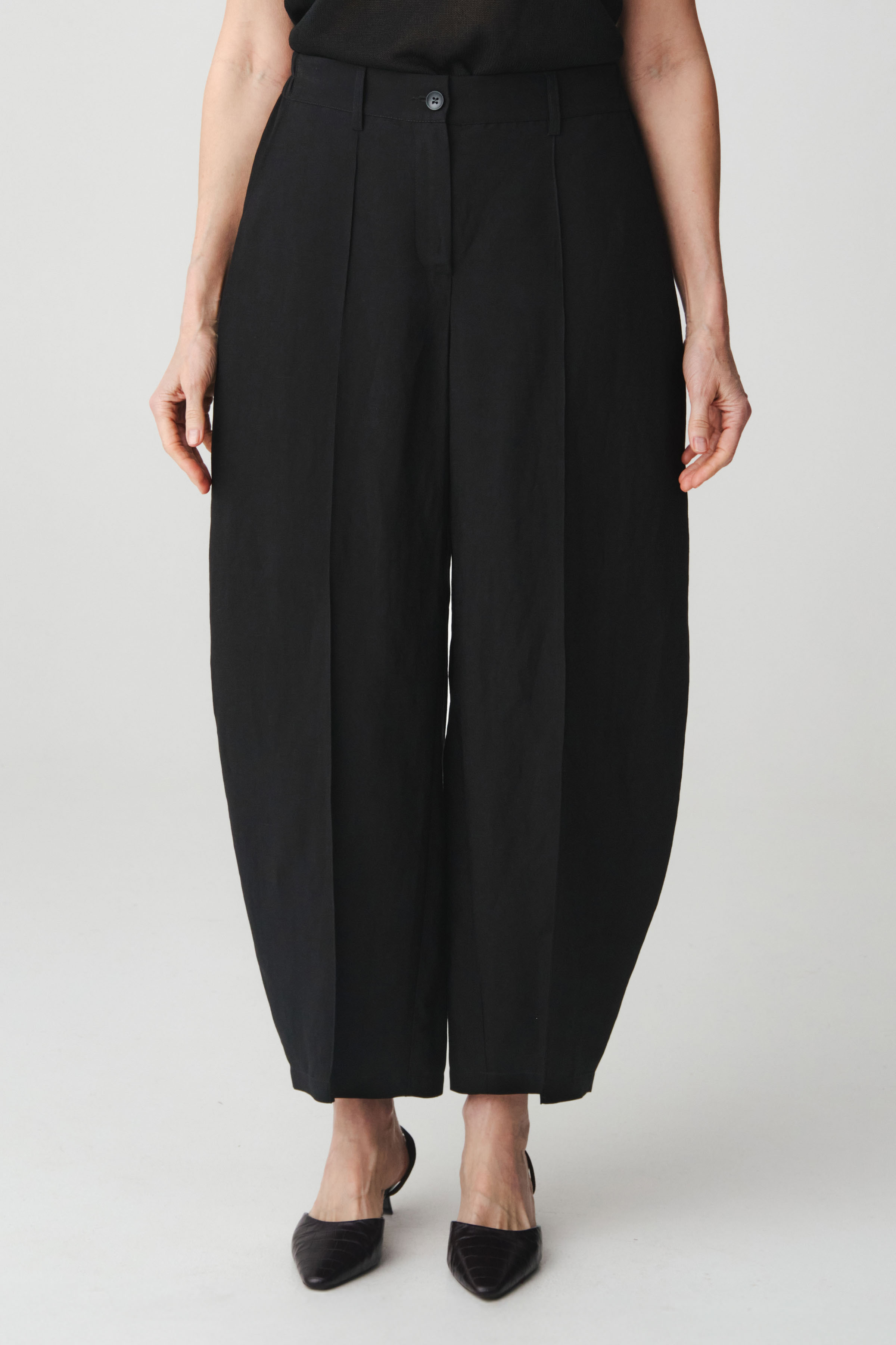 Брюки овал со стрелкой