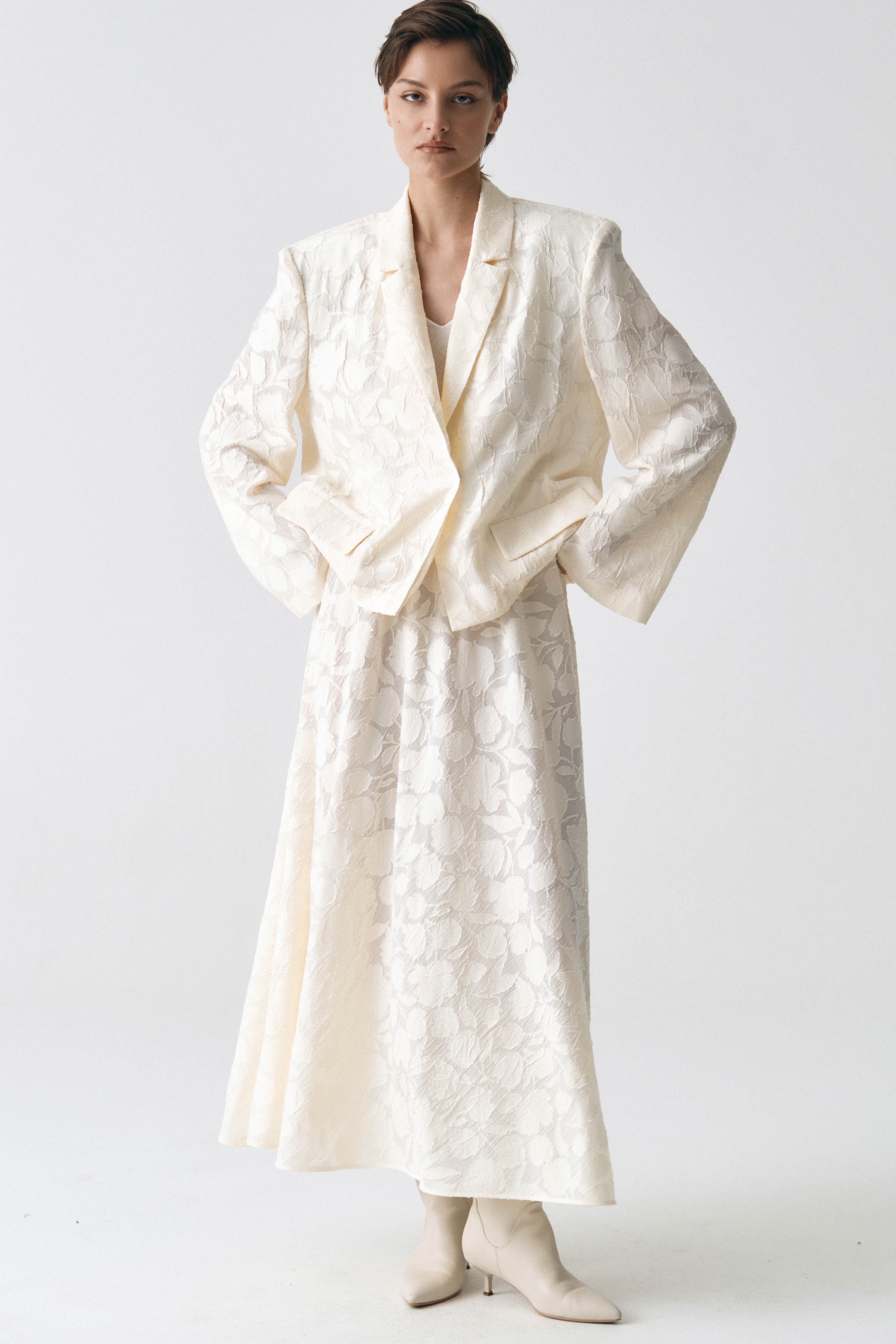 Юбка клеш Прозрачные цветы  от Lesel (Лесель)! Заказывайте по ✆ 8 (800) 777 02 37