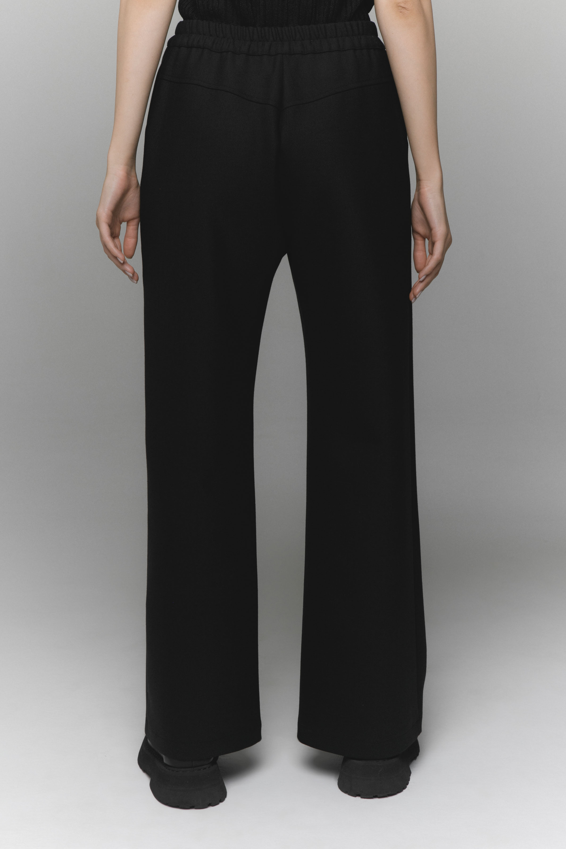 Брюки костюмные трубы, шерсть