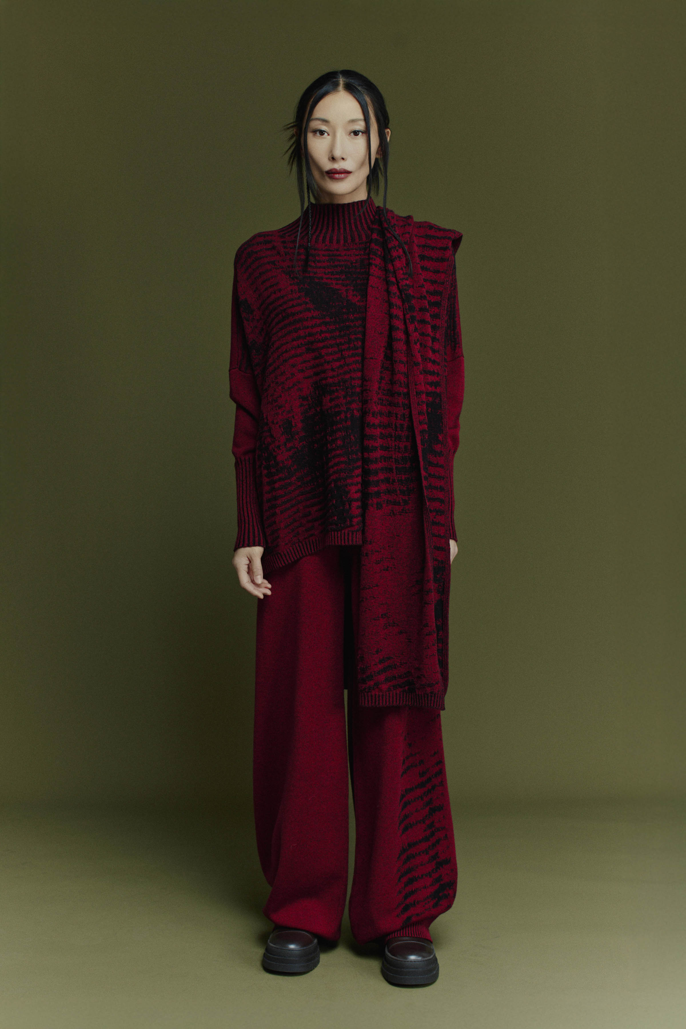 Джемпер Муары  от Lesel (Лесель)! Заказывайте по ✆ 8 (800) 777 02 37