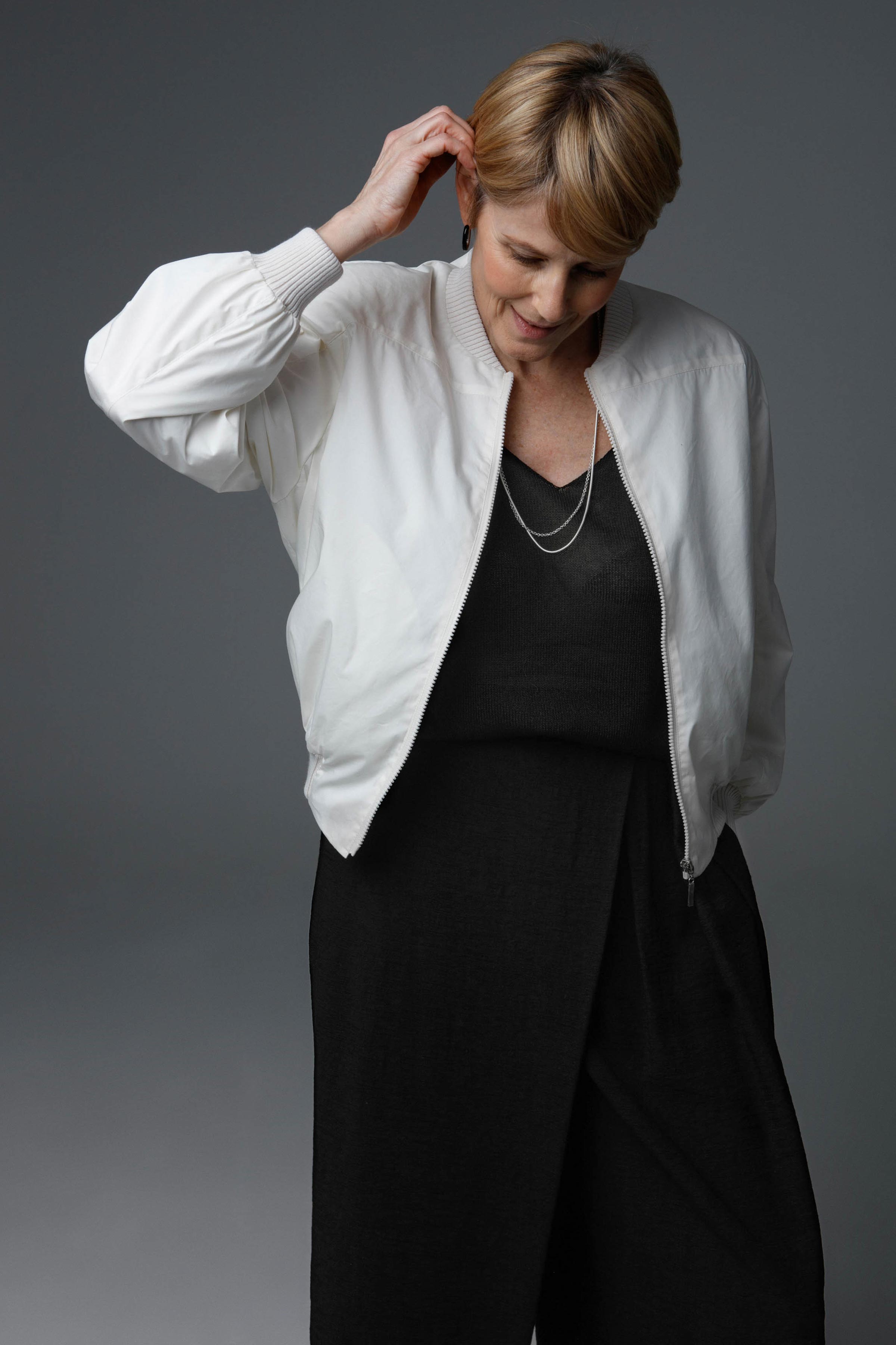 Куртка бомбер короткий, на подкладке 03 Кварц (quartz), 66 Ярко-зеленый (verf clair) от Lesel (Лесель)! Заказывайте по ✆ 8 (800) 777 02 37