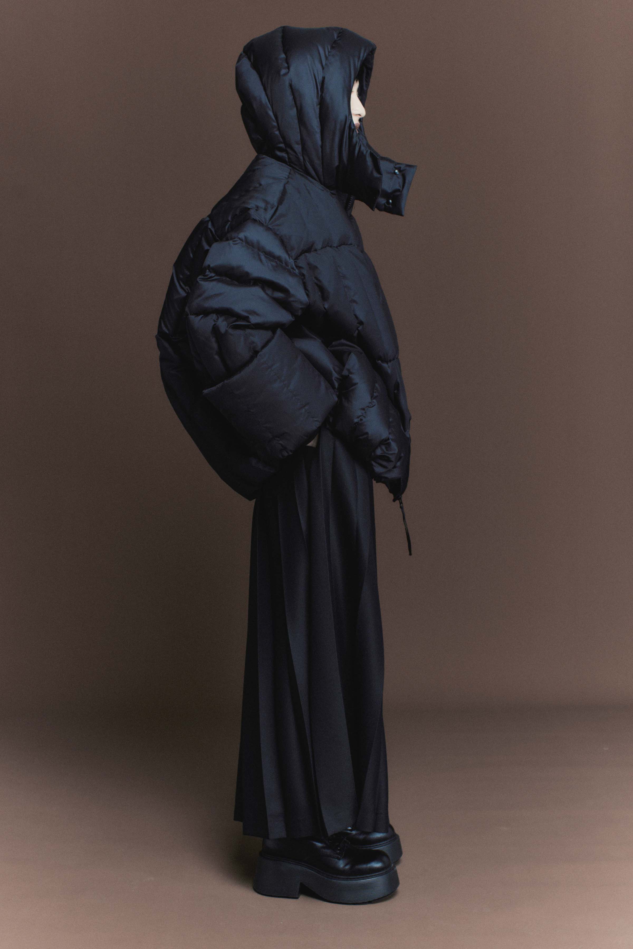 Куртка пуховая Столбики 00 Черный (noir), 79 Гербарий (herbal), 33 Ночь (nuit), 02 Песок (sable) от Lesel (Лесель)! Заказывайте по ✆ 8 (800) 777 02 37