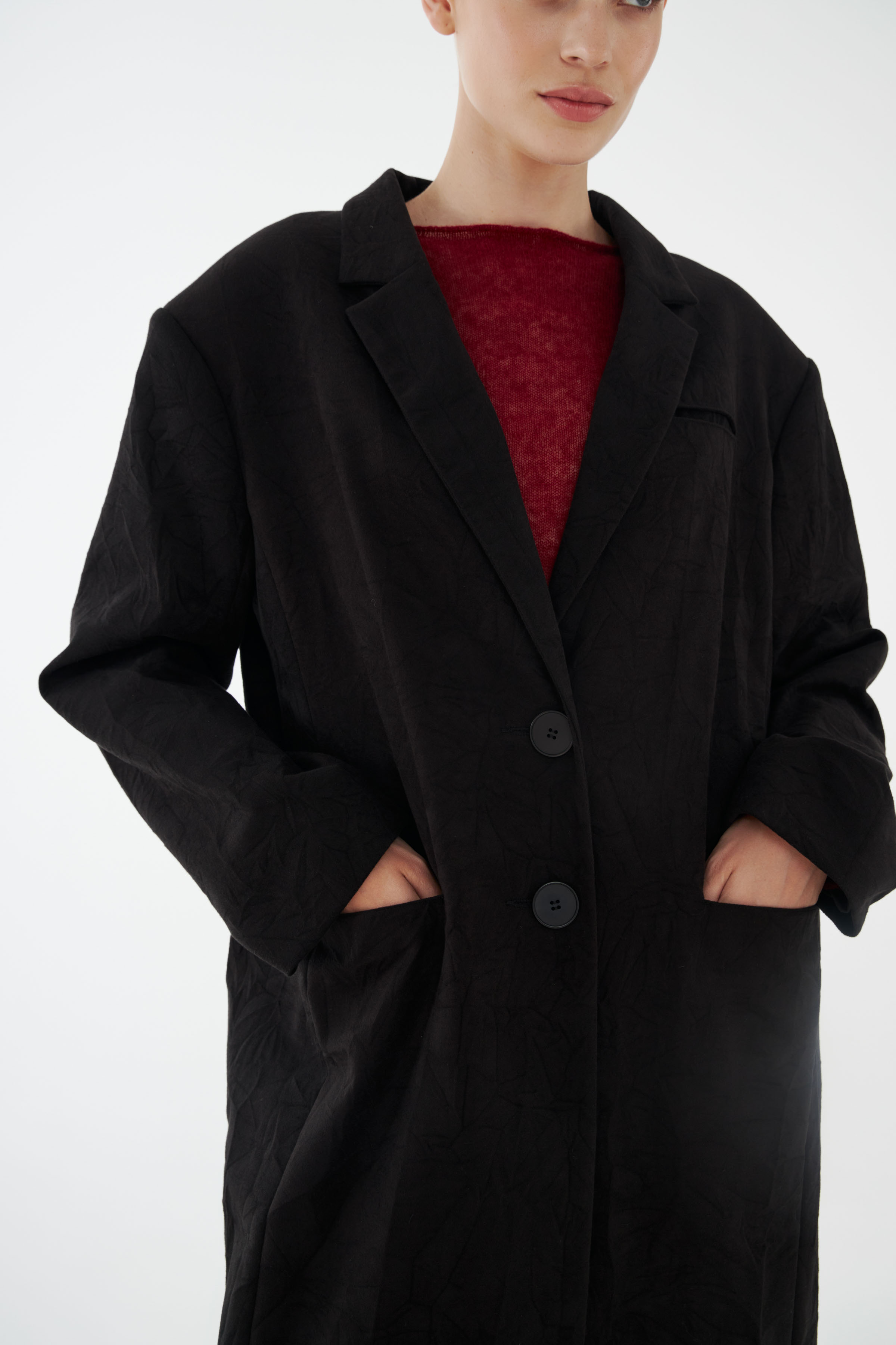 Пальто мятое, прямое на подкладке 00 Черный (noir) от Lesel (Лесель)! Заказывайте по ✆ 8 (800) 777 02 37