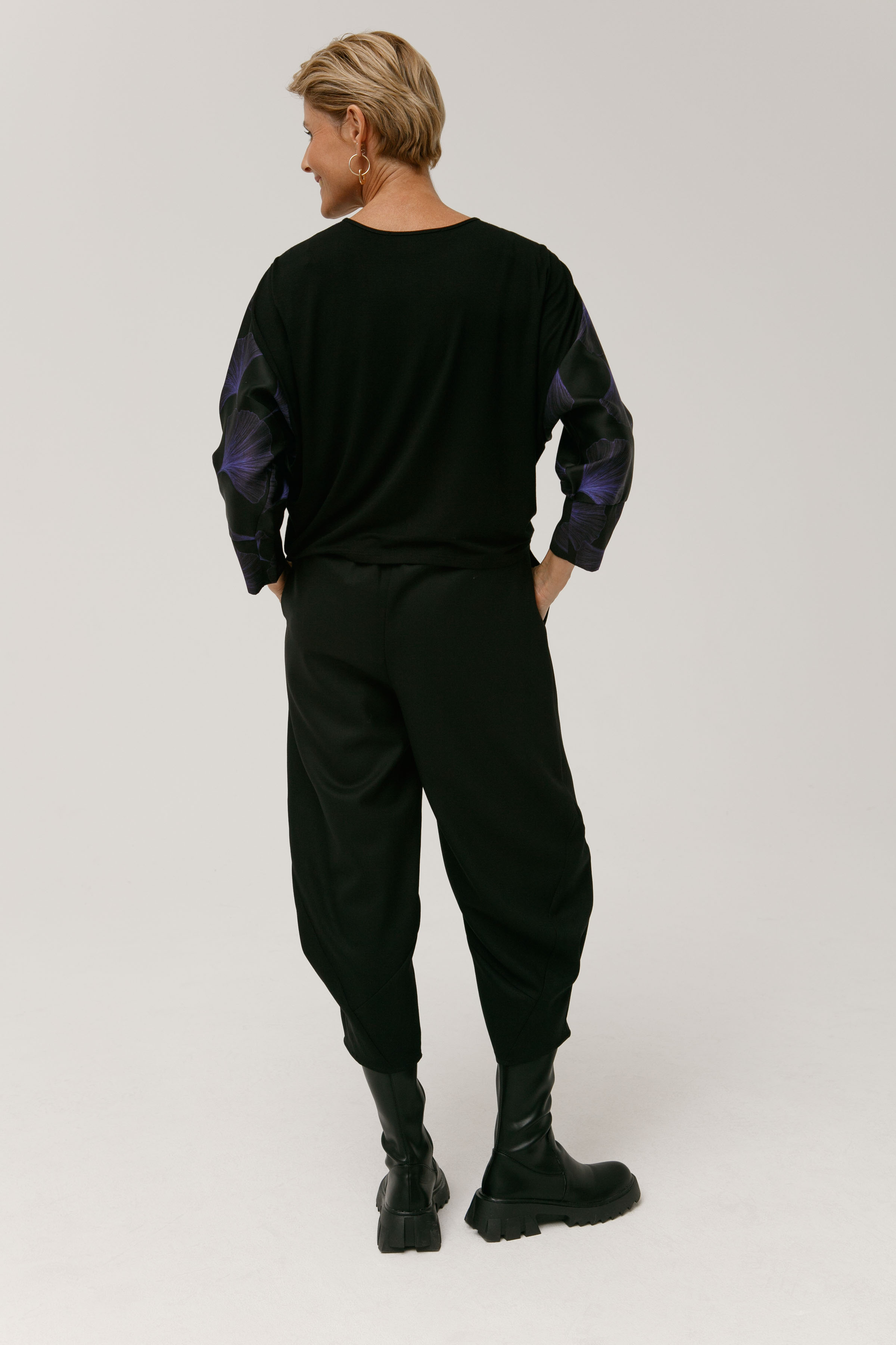 Блуза кимоно Неон  от Lesel (Лесель)! Заказывайте по ✆ 8 (800) 777 02 37