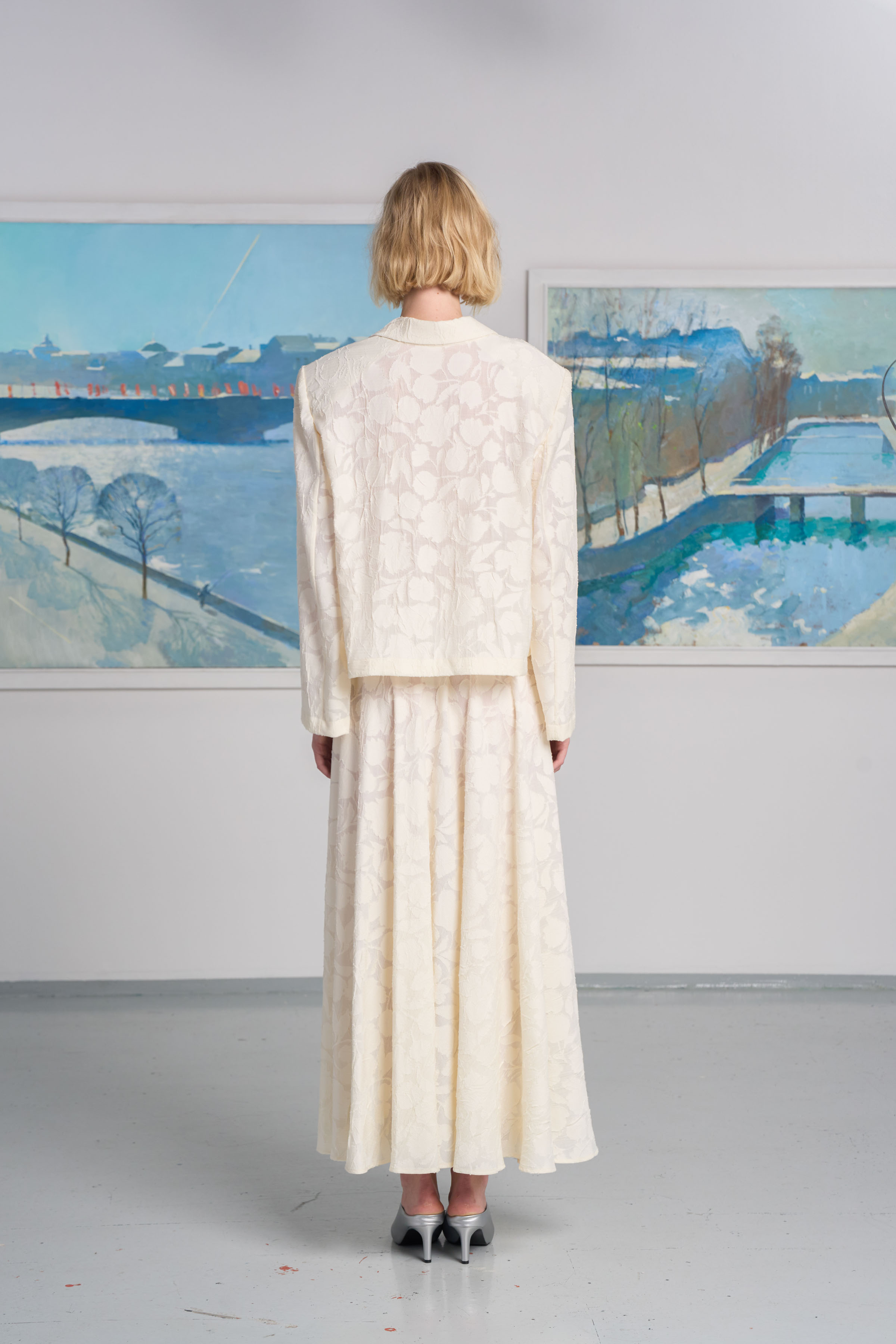 Жакет Прозрачные цветы  от Lesel (Лесель)! Заказывайте по ✆ 8 (800) 777 02 37