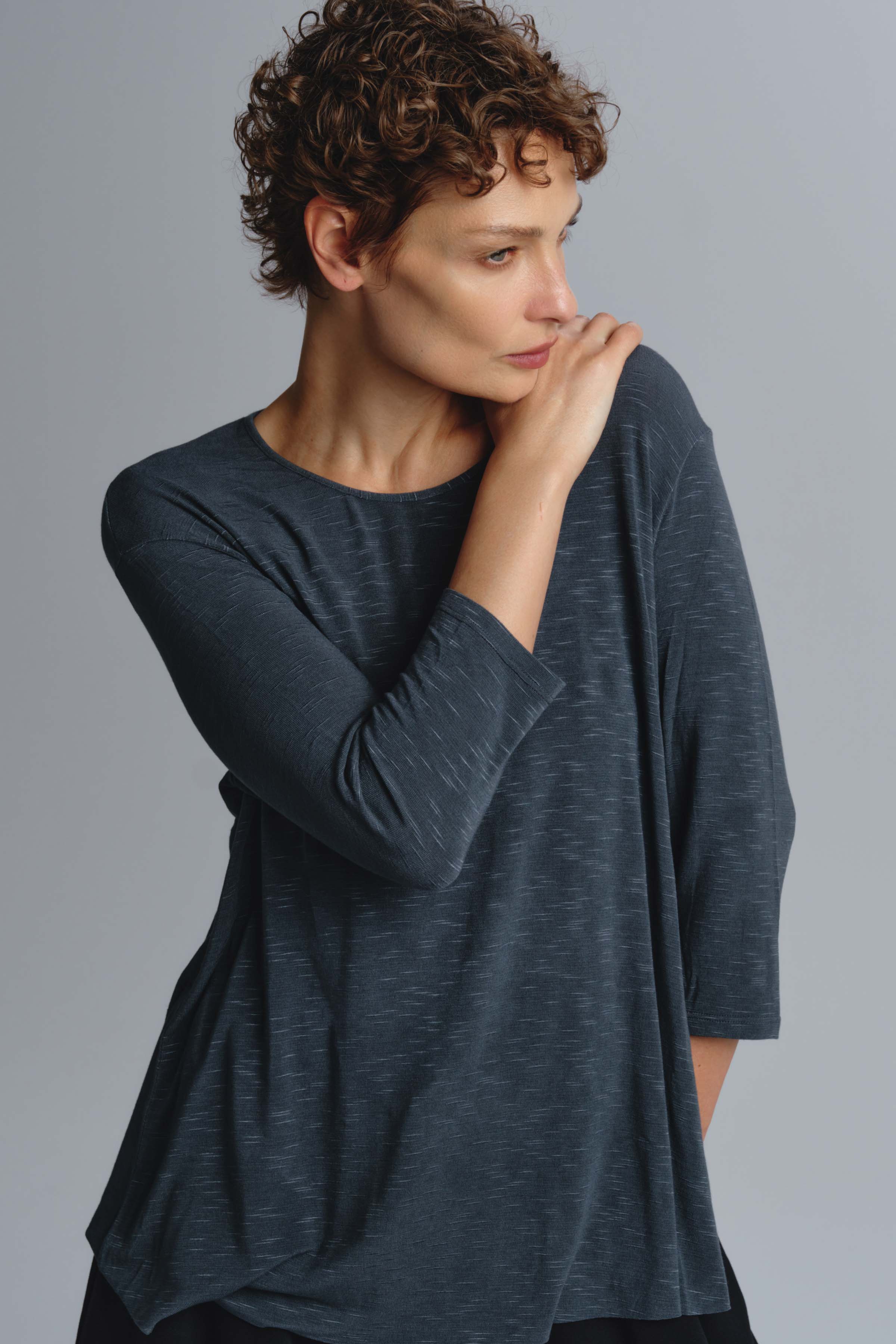 Блуза «База, асимметрия, трикотаж»    от Lesel (Лесель)! Заказывайте по ✆ 8 (800) 777 02 37