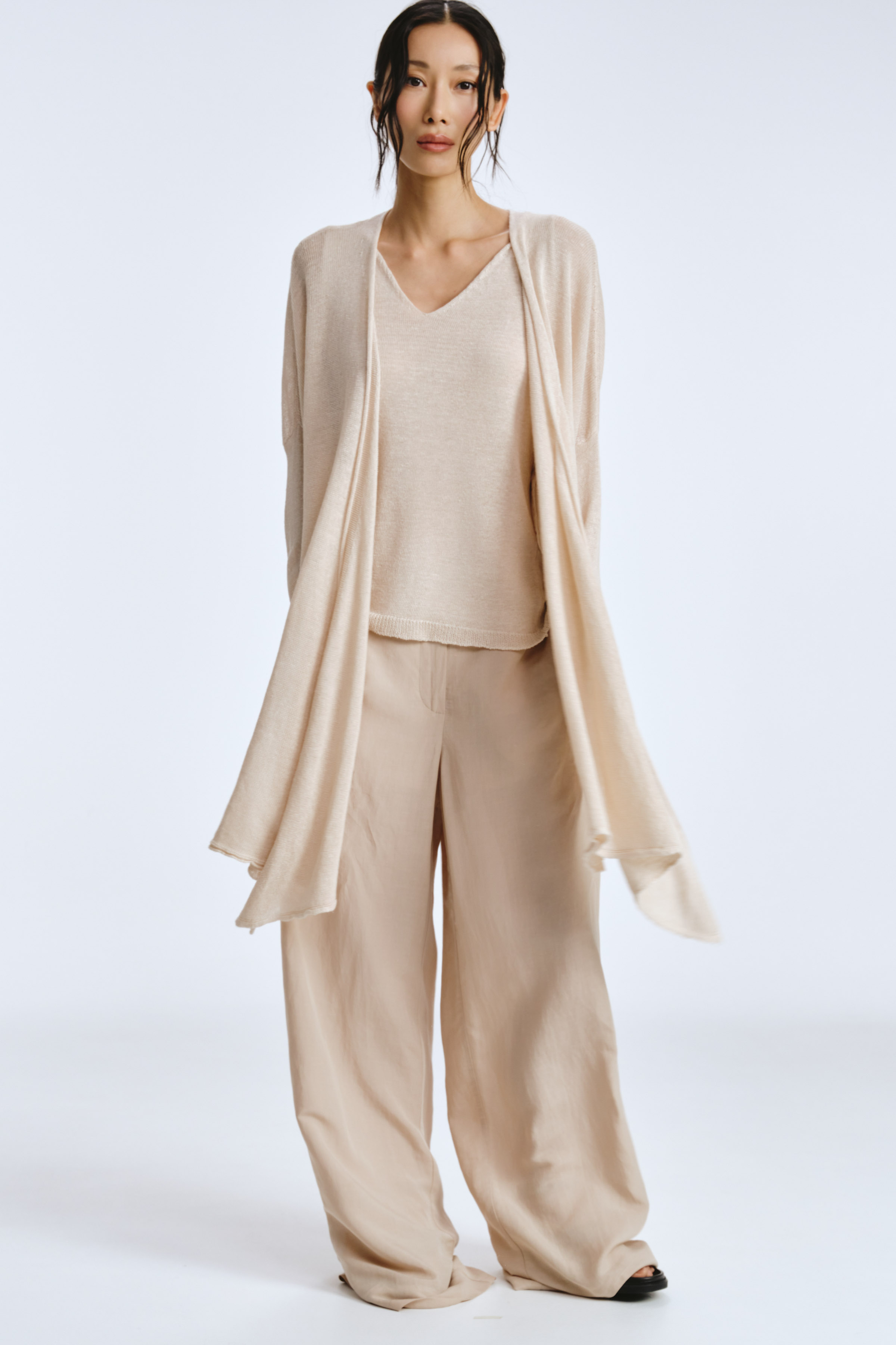 Кардиган Лён 06 Суфле (souffle), 00 Черный (noir) от Lesel (Лесель)! Заказывайте по ✆ 8 (800) 777 02 37