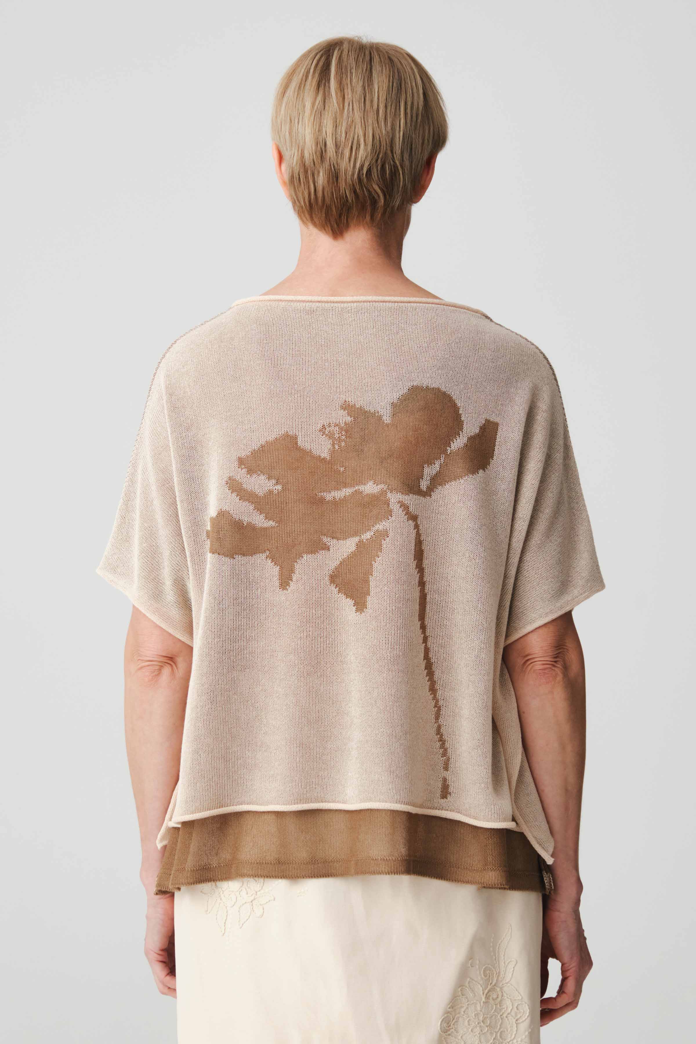 Джемпер с коротким рукавом Пион