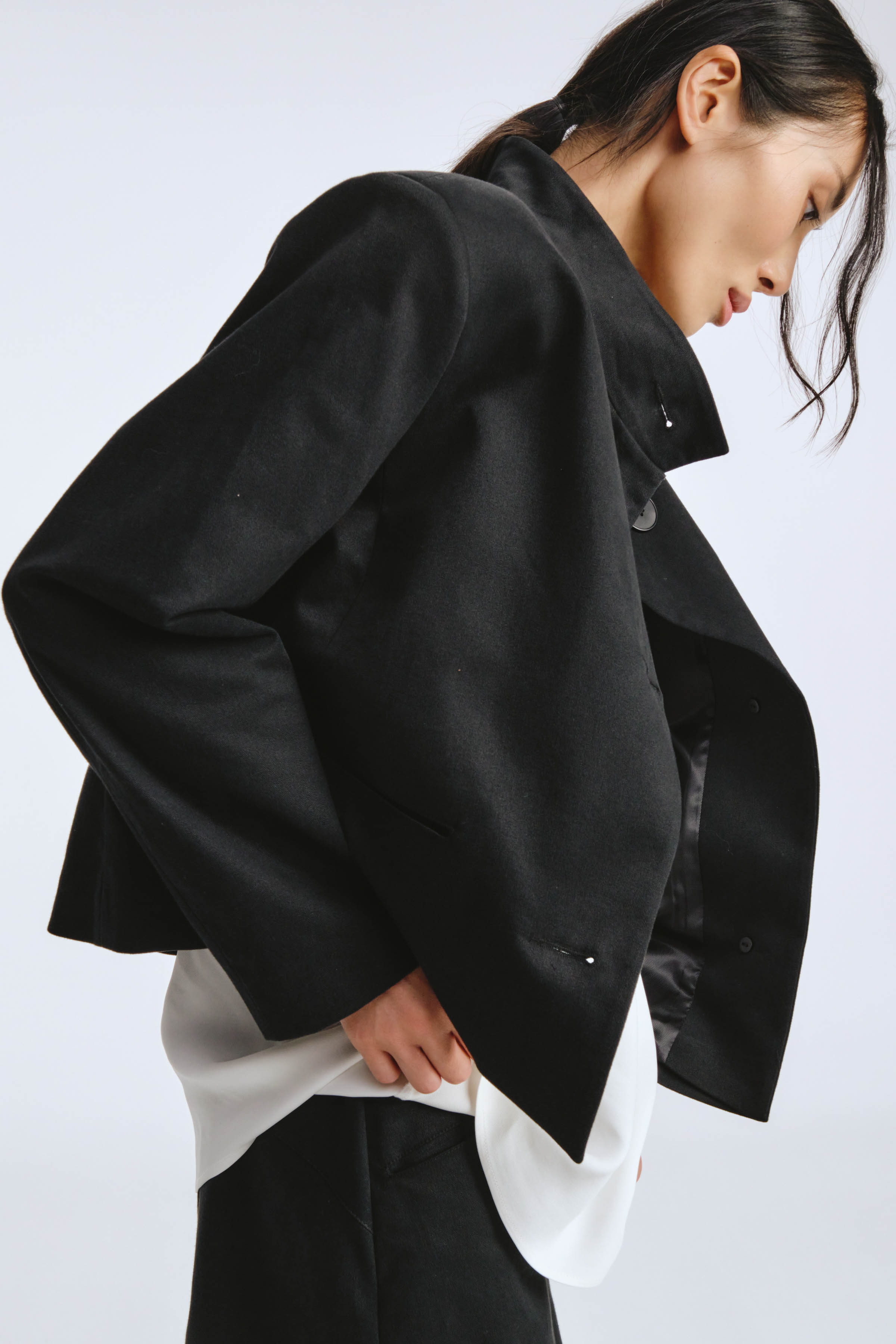 Жакет прямой со стойкой, короткий 00 Черный (noir) от Lesel (Лесель)! Заказывайте по ✆ 8 (800) 777 02 37