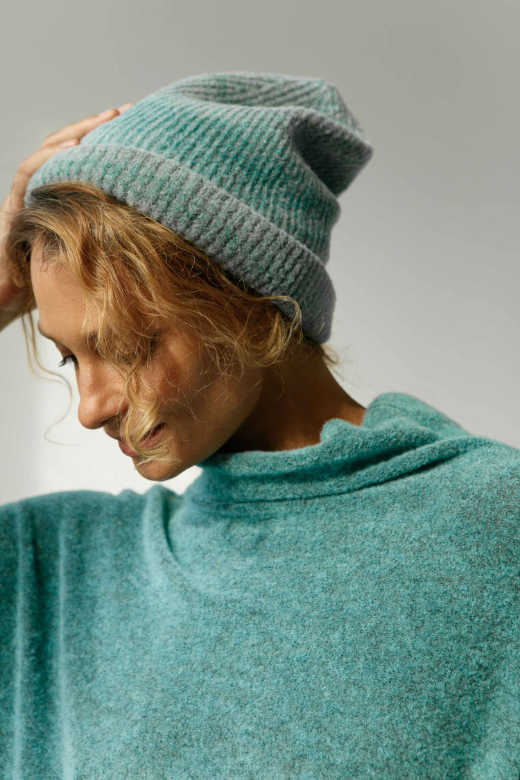 Шапка Деграде