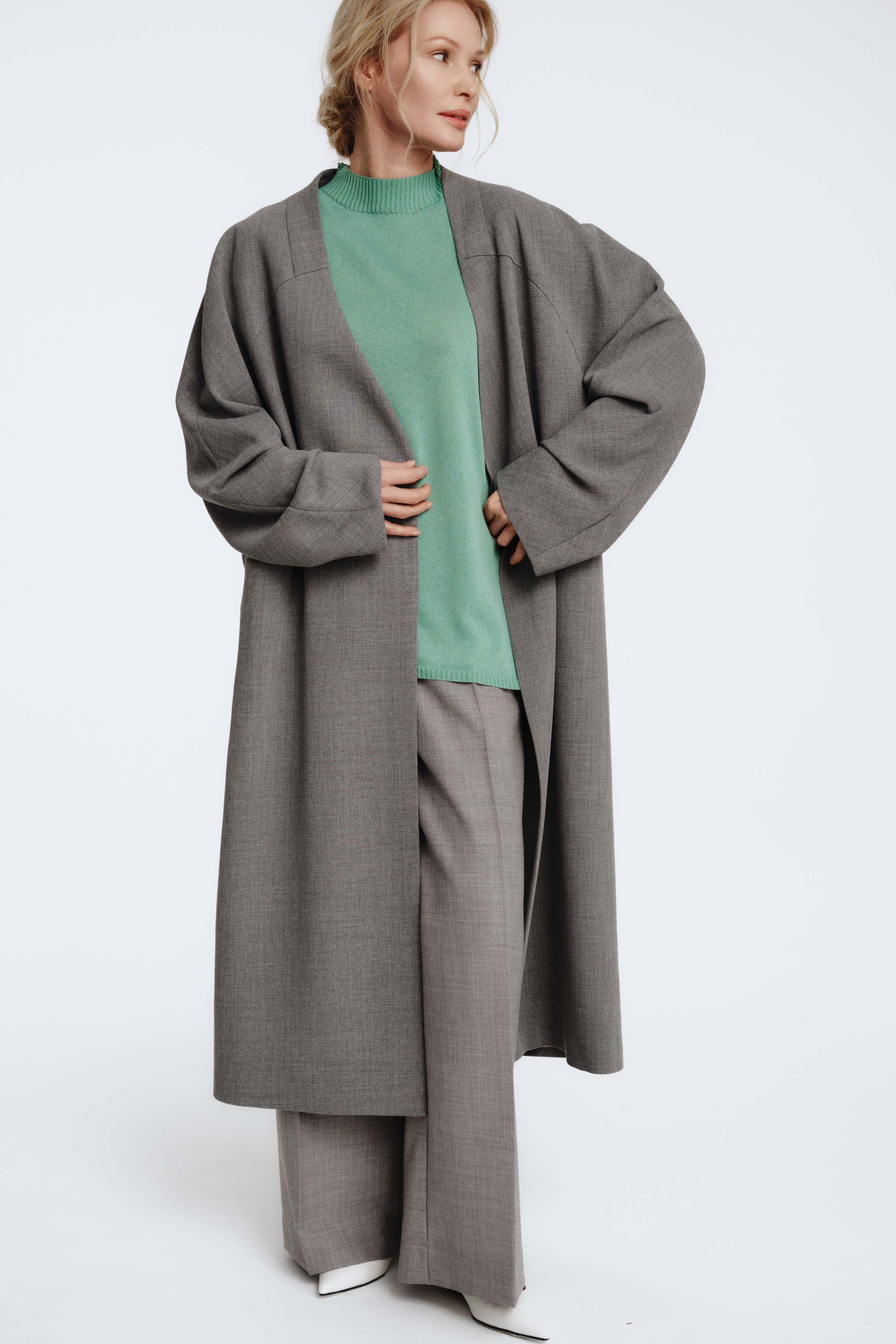 Пальто свободное, реглан на подкладке 15 Серый меланж (melange gris), 00 Черный (noir) от Lesel (Лесель)! Заказывайте по ✆ 8 (800) 777 02 37