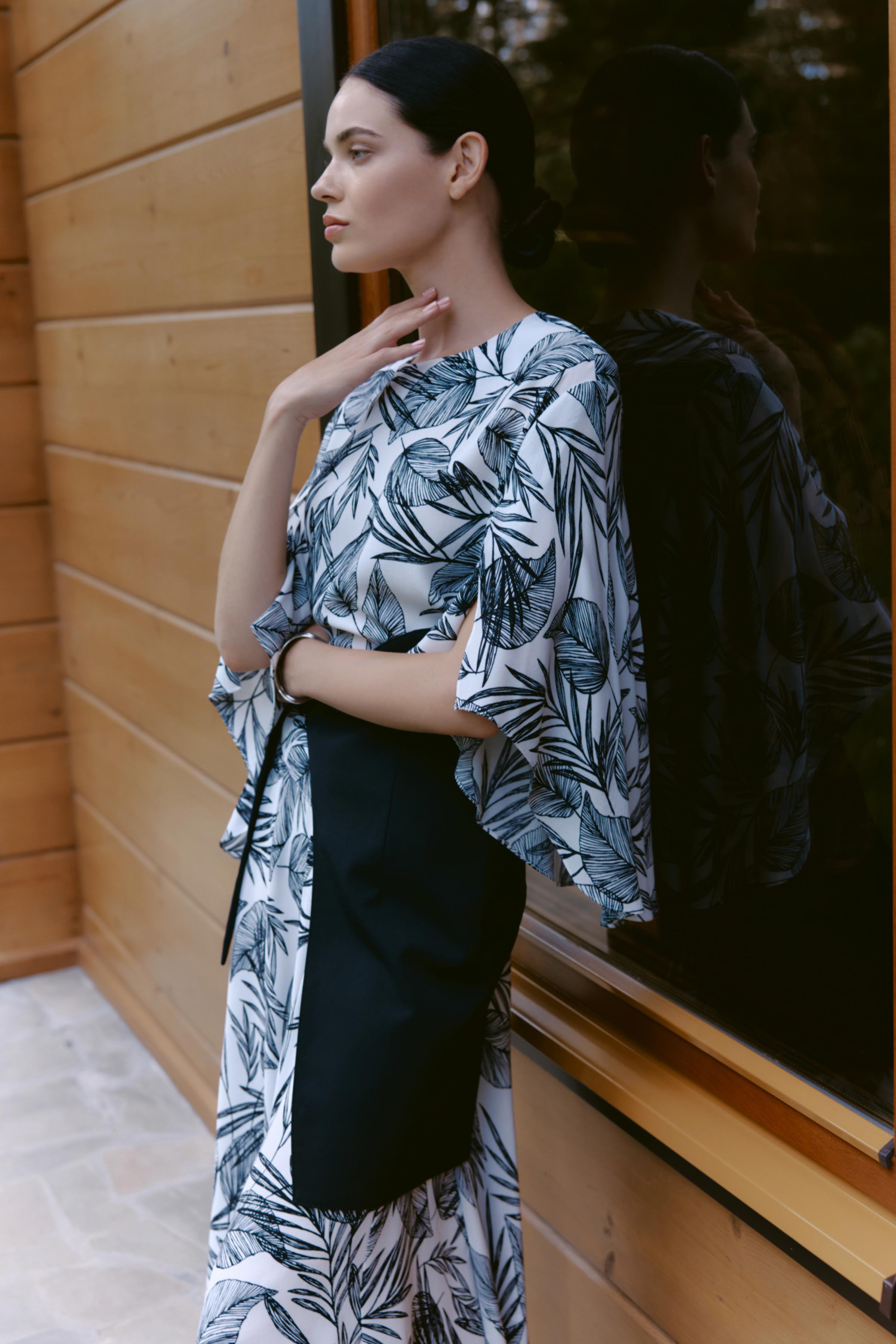 Блуза Листья с воздушным рукавом  от Lesel (Лесель)! Заказывайте по ✆ 8 (800) 777 02 37