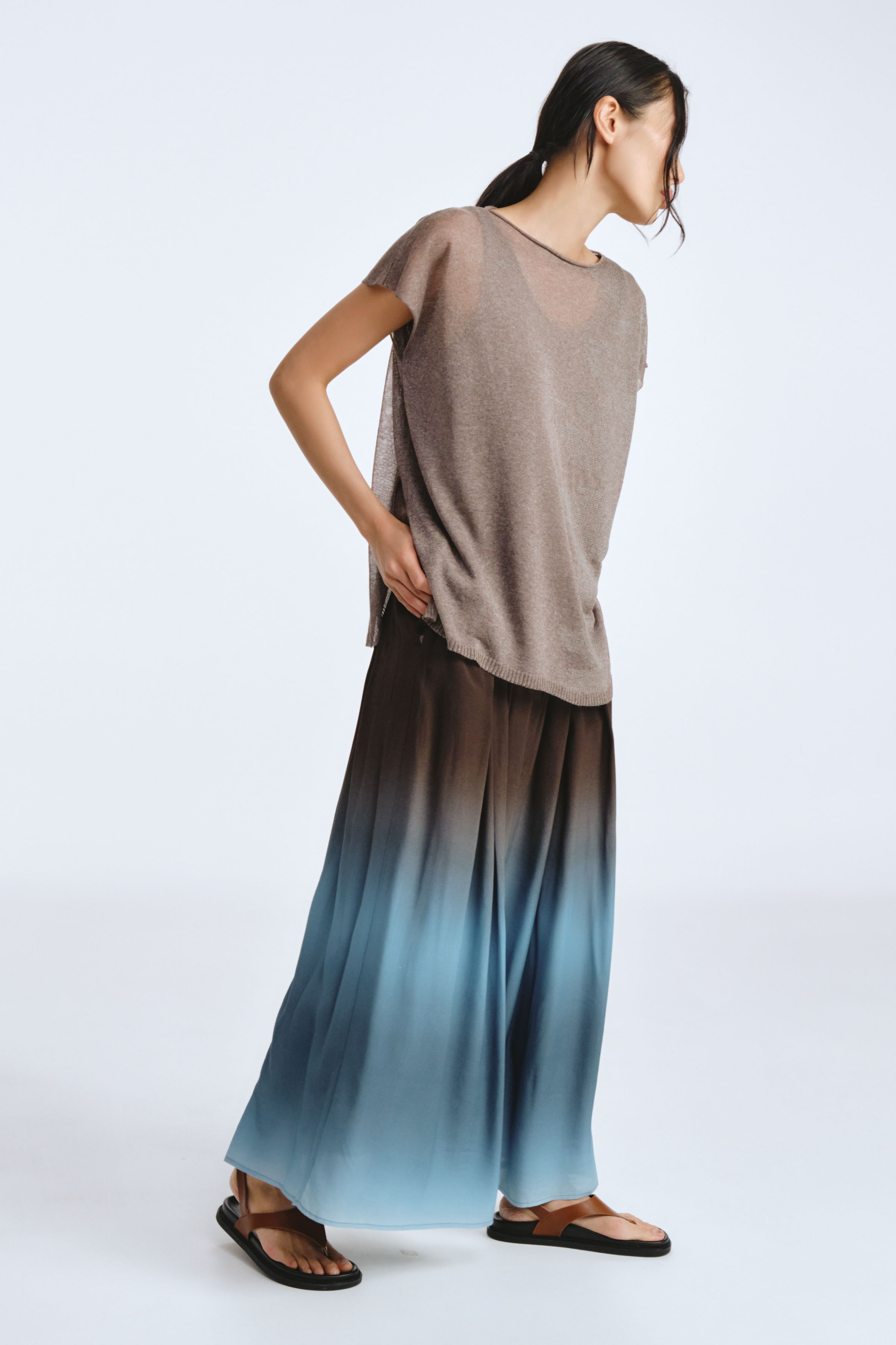 Джемпер с коротким рукавом Тень  от Lesel (Лесель)! Заказывайте по ✆ 8 (800) 777 02 37