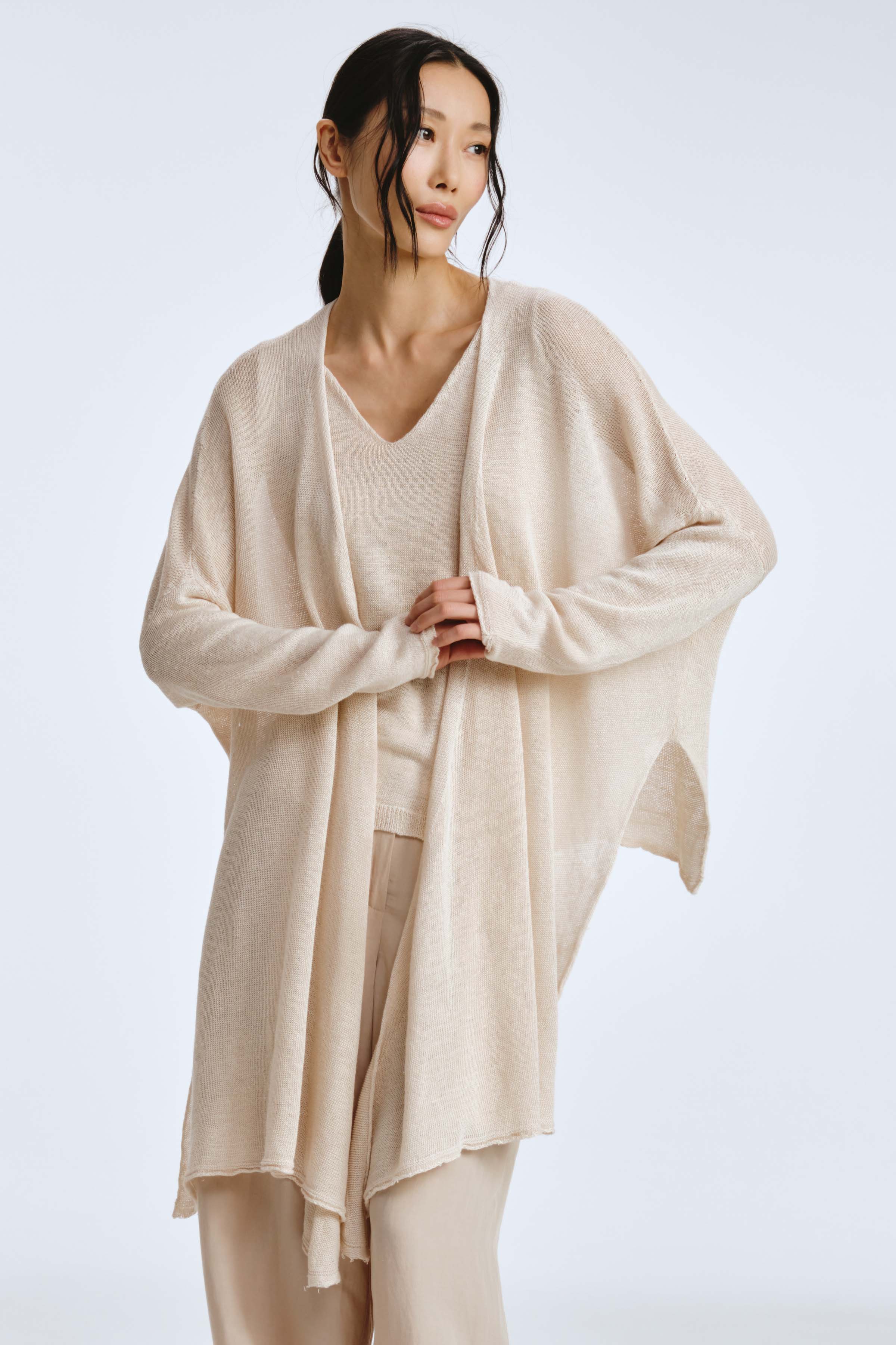 Кардиган Лён 06 Суфле (souffle), 00 Черный (noir) от Lesel (Лесель)! Заказывайте по ✆ 8 (800) 777 02 37