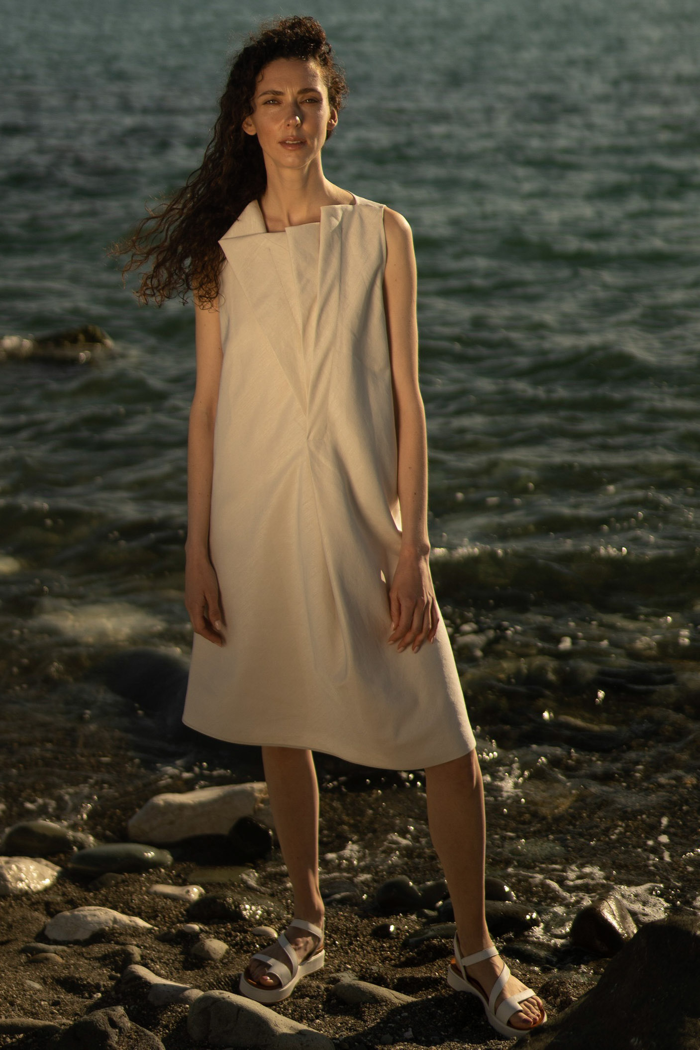 Платье с асимметричными складками без рукавов 06 Суфле (souffle) от Lesel (Лесель)! Заказывайте по ✆ 8 (800) 777 02 37