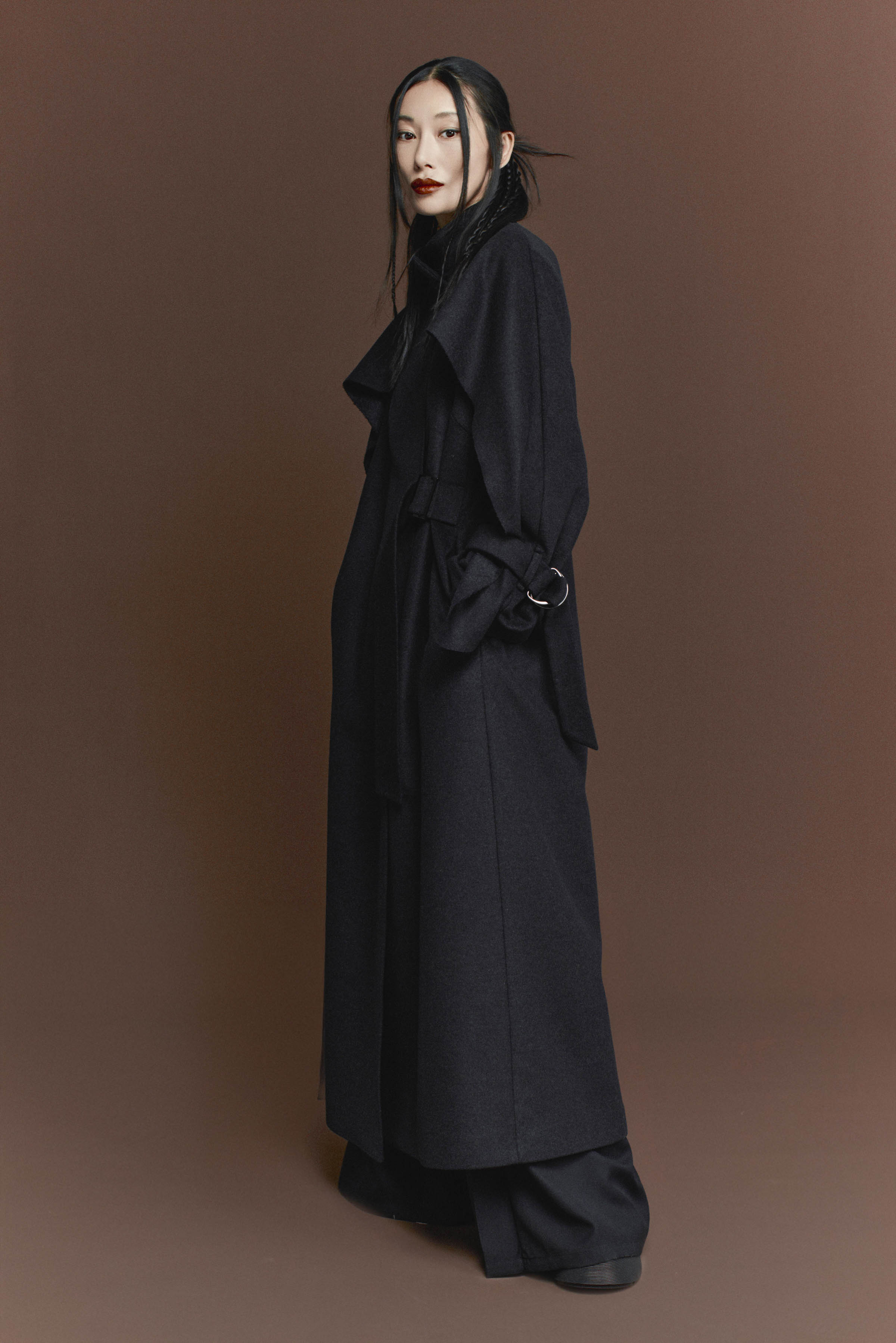 Тренч длинный, пелерины 11 Антрацит (anthracite), 00 Черный (noir) от Lesel (Лесель)! Заказывайте по ✆ 8 (800) 777 02 37