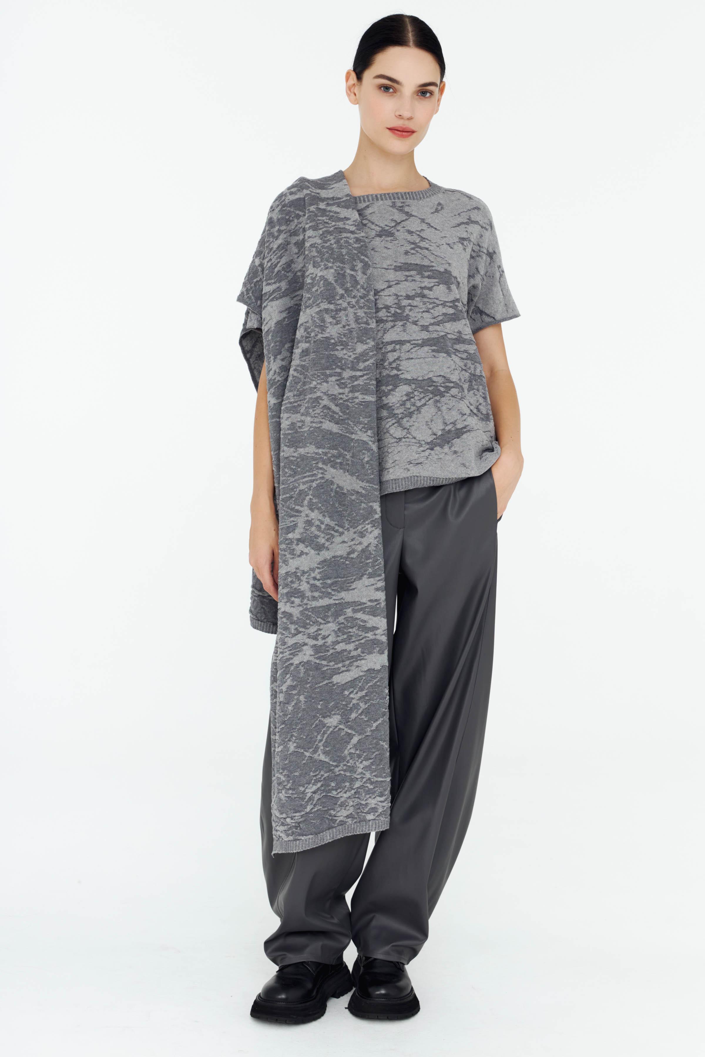 Палантин Трещины 10 Серый (grise) от Lesel (Лесель)! Заказывайте по ✆ 8 (800) 777 02 37