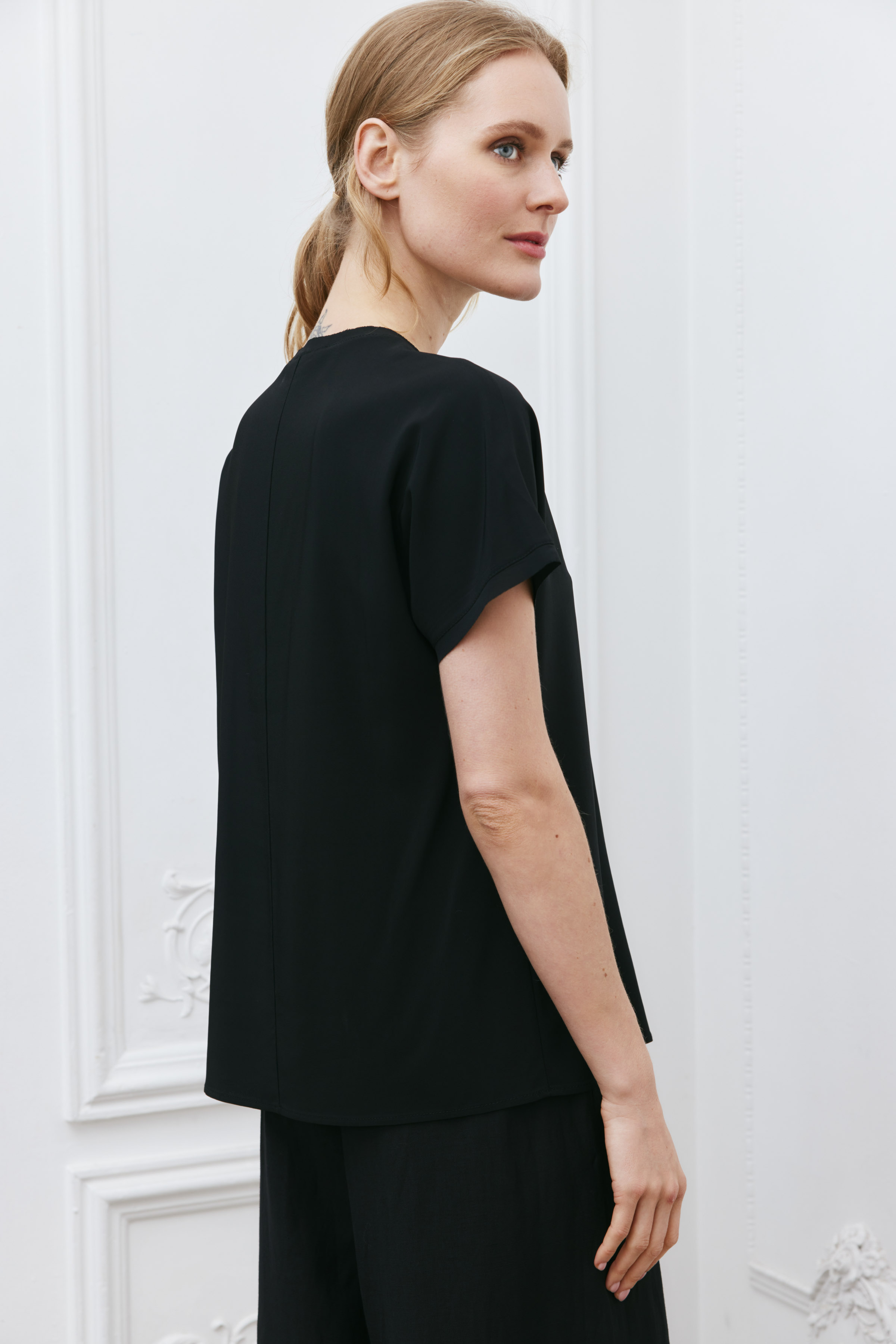 Блуза нижняя  с ц/в рукавом 10 Серый (grise), 34 Голубой лед (glace bleue) от Lesel (Лесель)! Заказывайте по ✆ 8 (800) 777 02 37