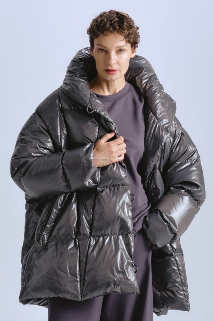 Куртка пуховая пончо-квадрат